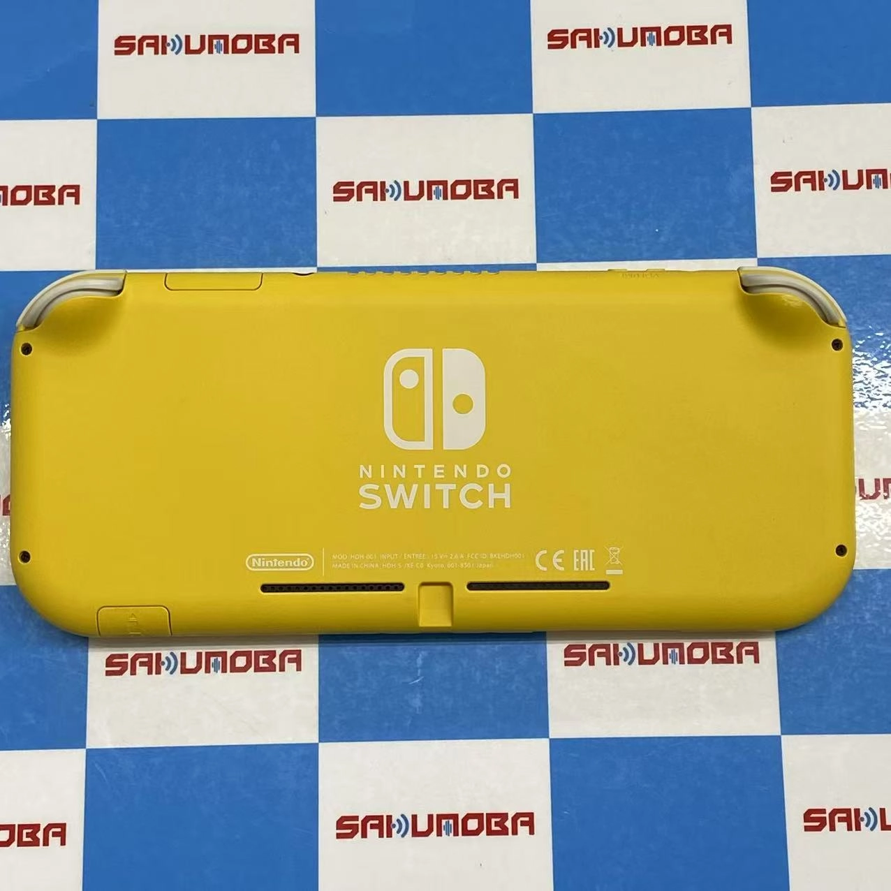 Nintendo Switch Lite 2019年モデル 32GB イエロー HDH-S-YAZAA 極美品