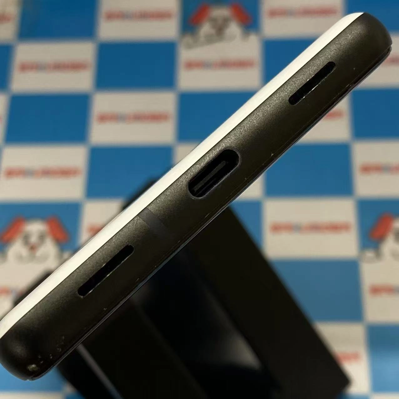 Google Pixel 6a 128GB Chalk GB17L AU版SIMフリー