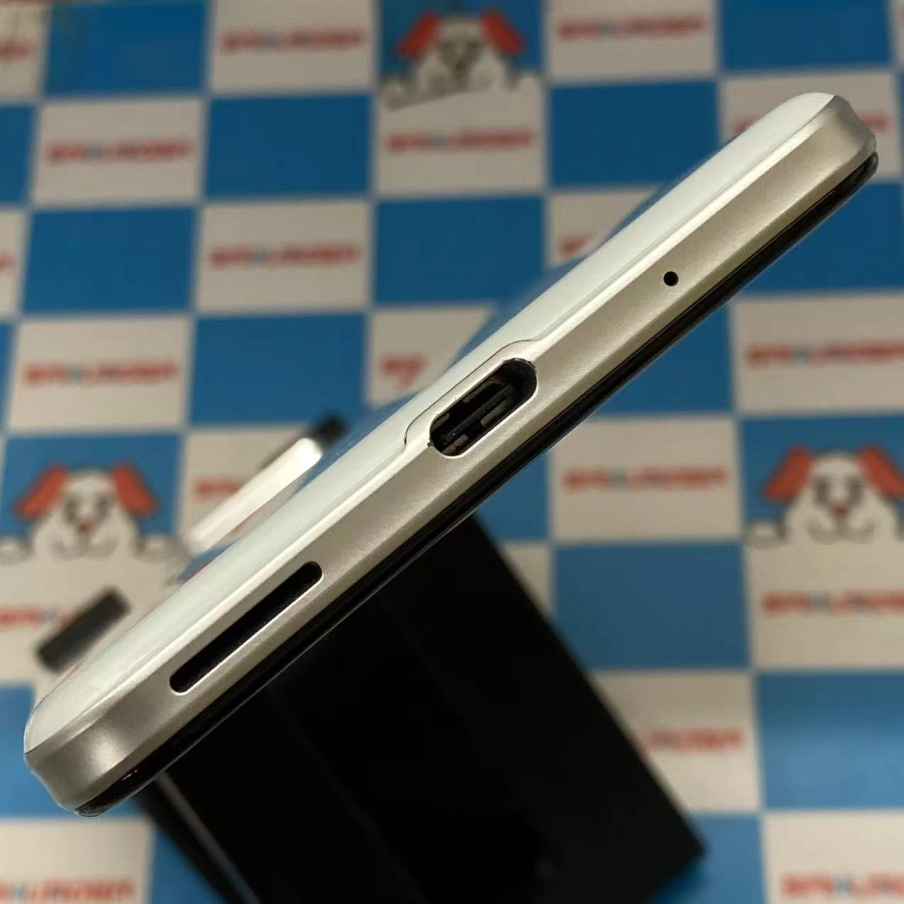 AQUOS sense4 Plus 128GB ホワイト SH-M16 楽天モバイル版SIMフリー