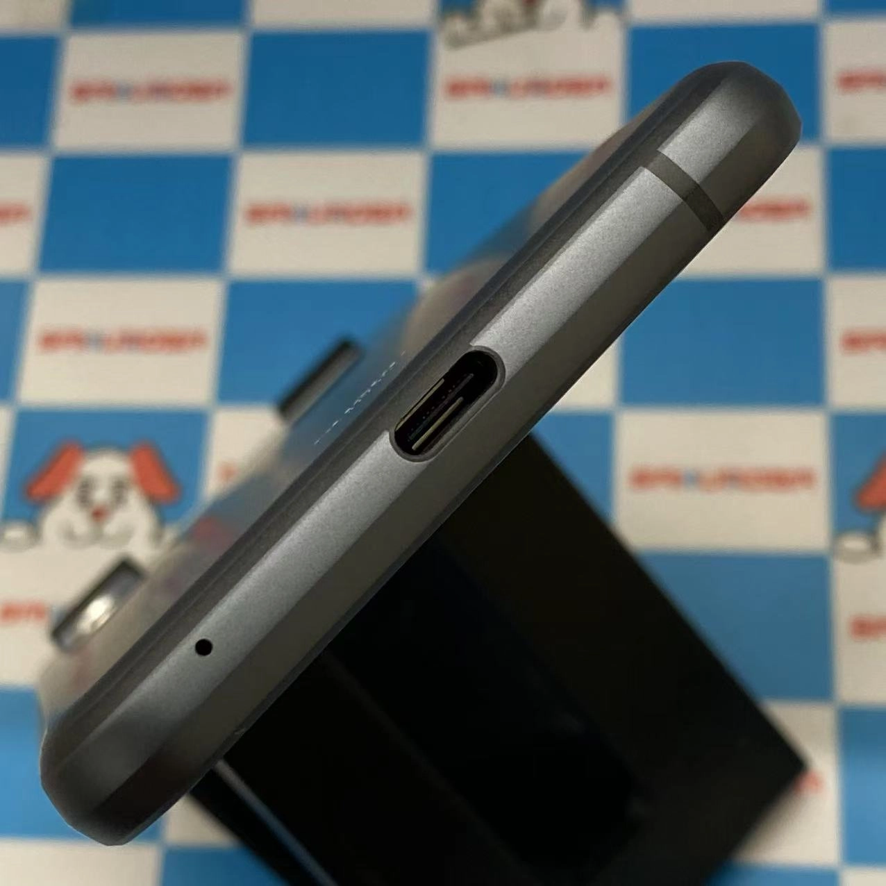 AQUOS sense3 64GB ブラック SHV45 SIMロック解除済 au新品同様