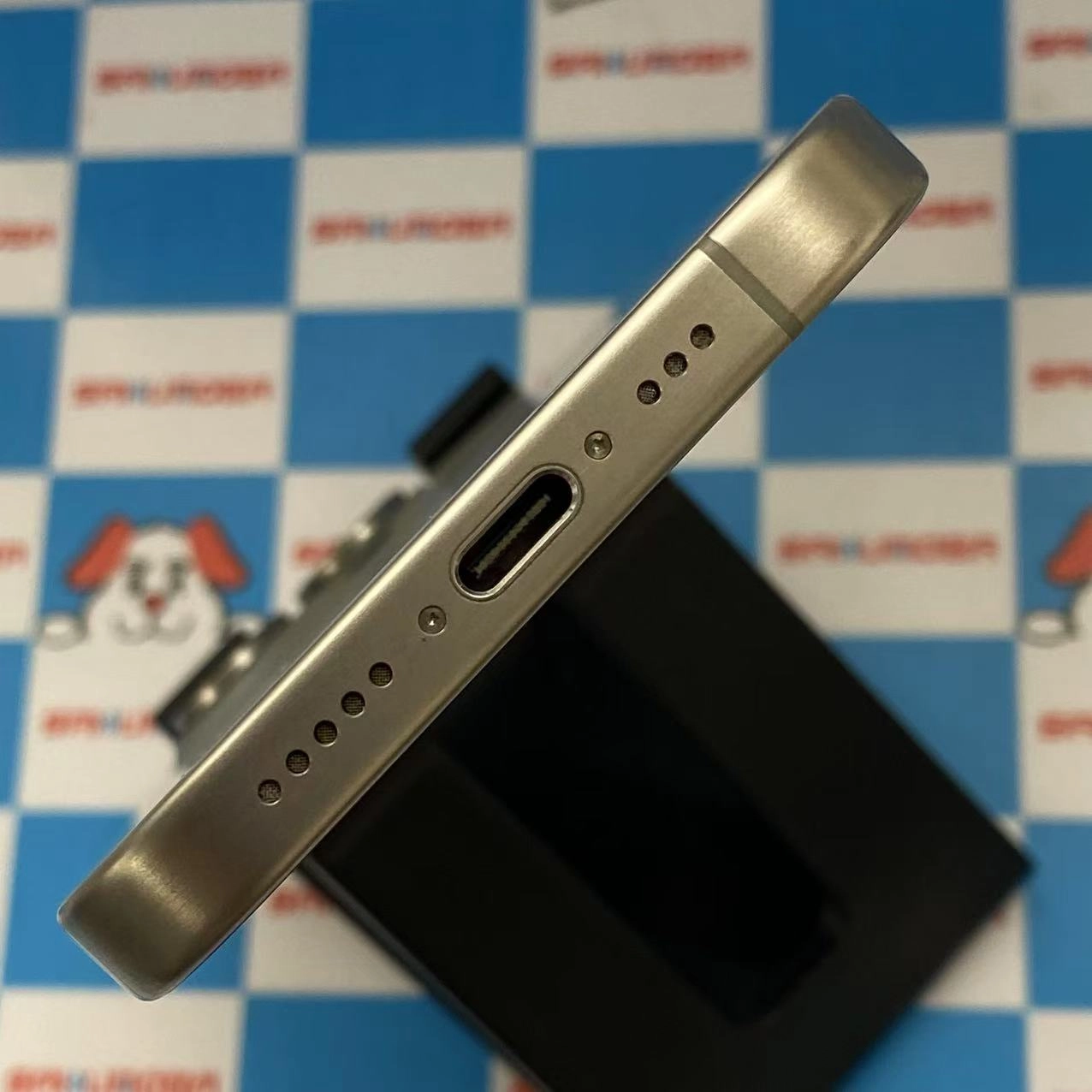 iPhone15 Pro 128GB ナチュラルチタニウム MTU93J/A SoftBank版SIMフリー 美品