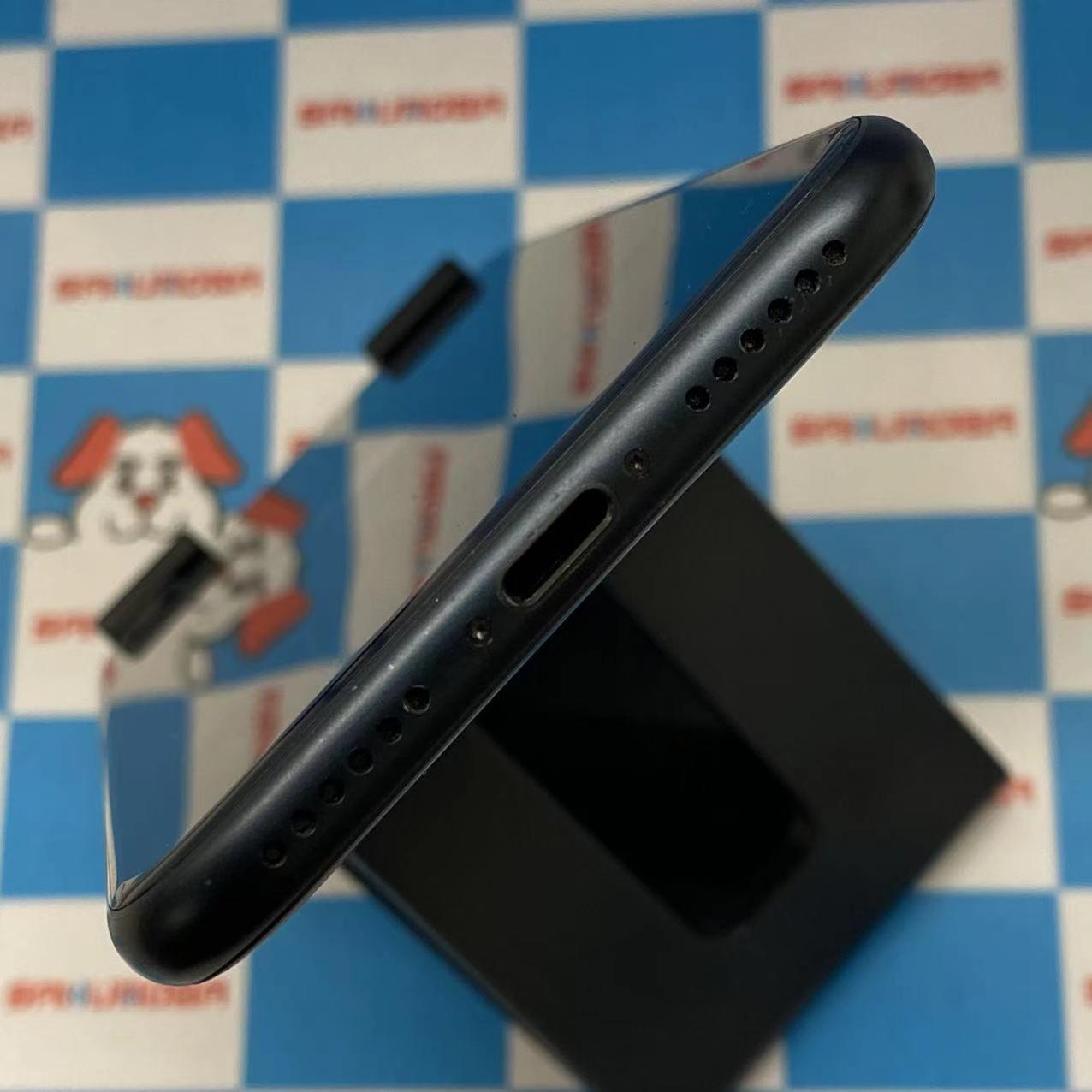 iPhoneSE 第3世代 64GB ミッドナイト MMYC3J/A Y!mobile版SIMフリー