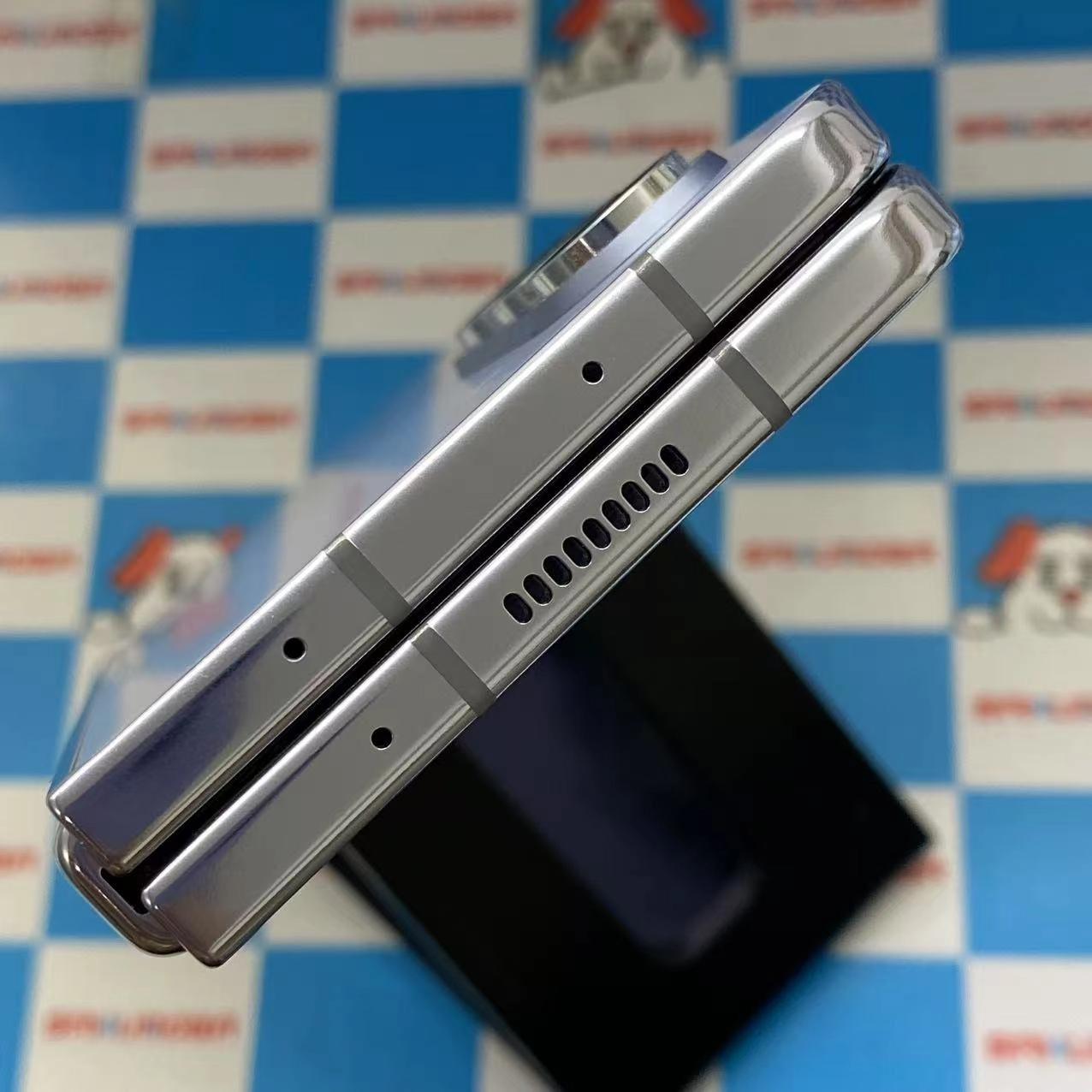 Galaxy Z Fold5 256GB グレー SC-55D docomo版SIMフリー 新品同様