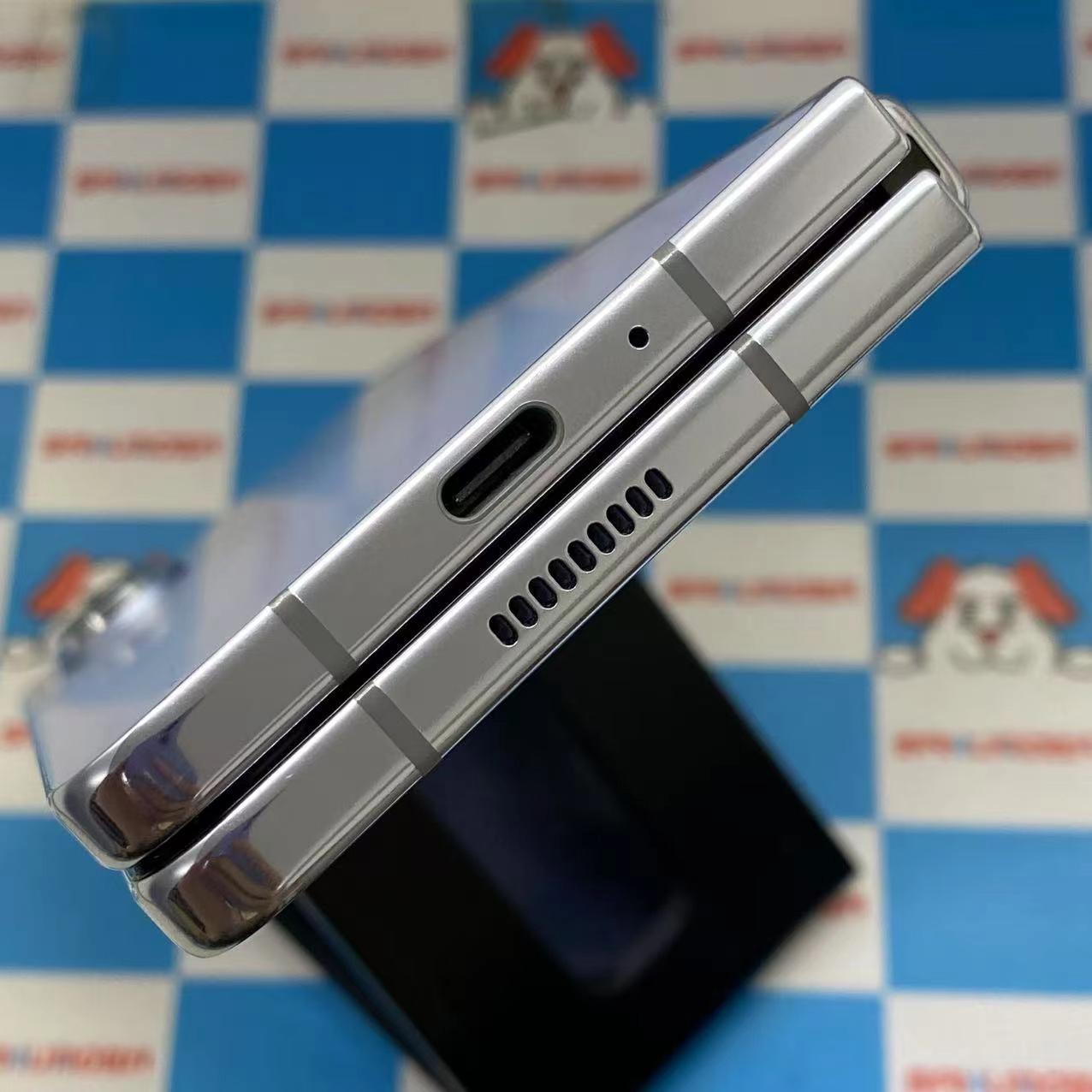 Galaxy Z Fold5 256GB グレー SC-55D docomo版SIMフリー 新品同様