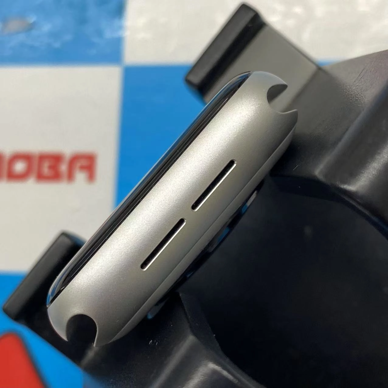 Apple Watch SE 第2世代 40mm GPSモデル 32GB シルバー MNL93J/A 訳あり品