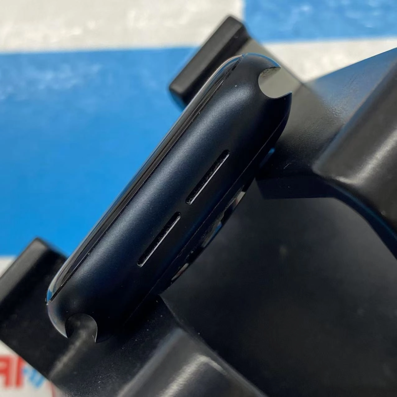 Apple Watch SE 第2世代 40mm GPSモデル 32GB ミッドナイト MNL83J/A 訳あり品