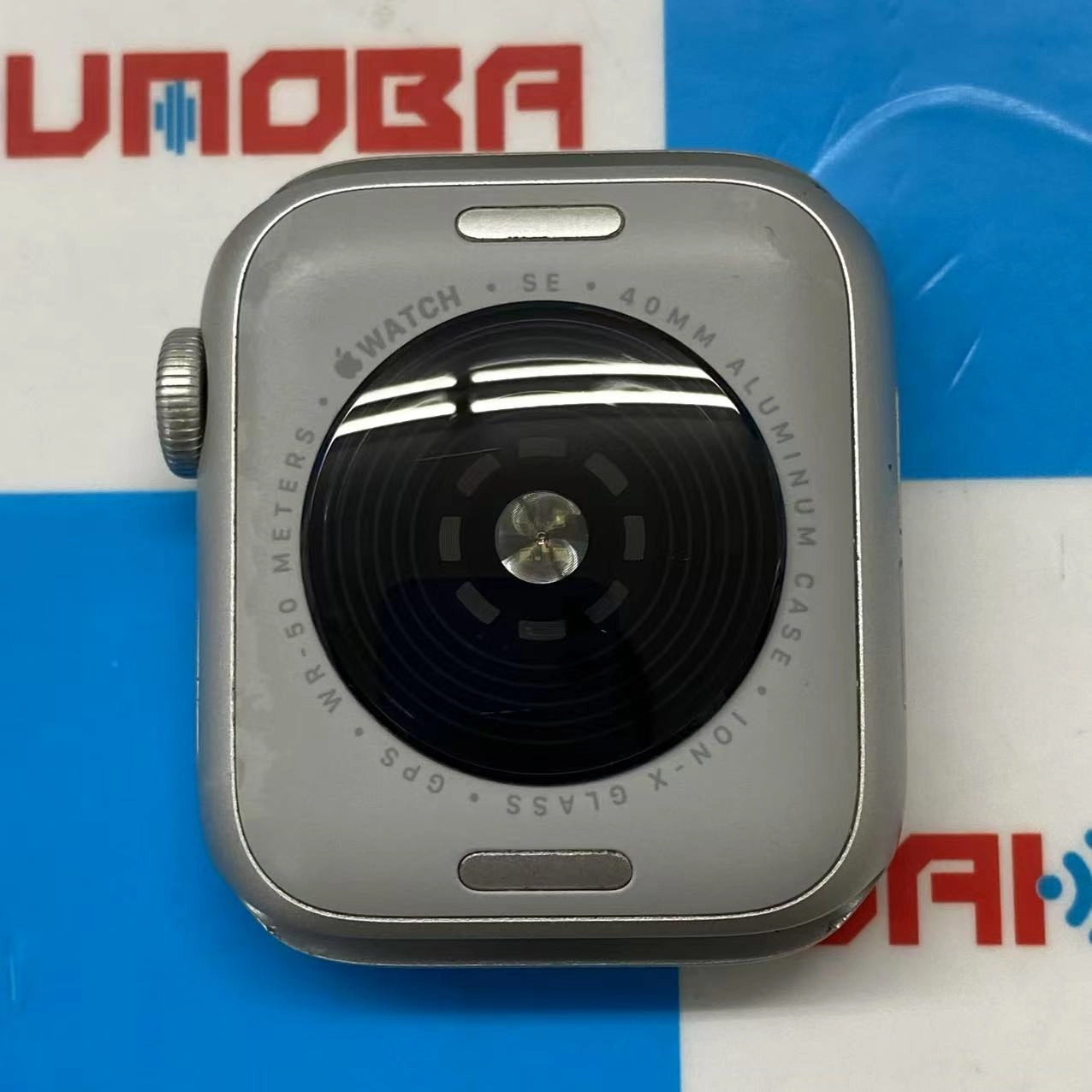 Apple Watch SE 第2世代 40mm GPSモデル 32GB シルバー MNL93J/A 訳あり品