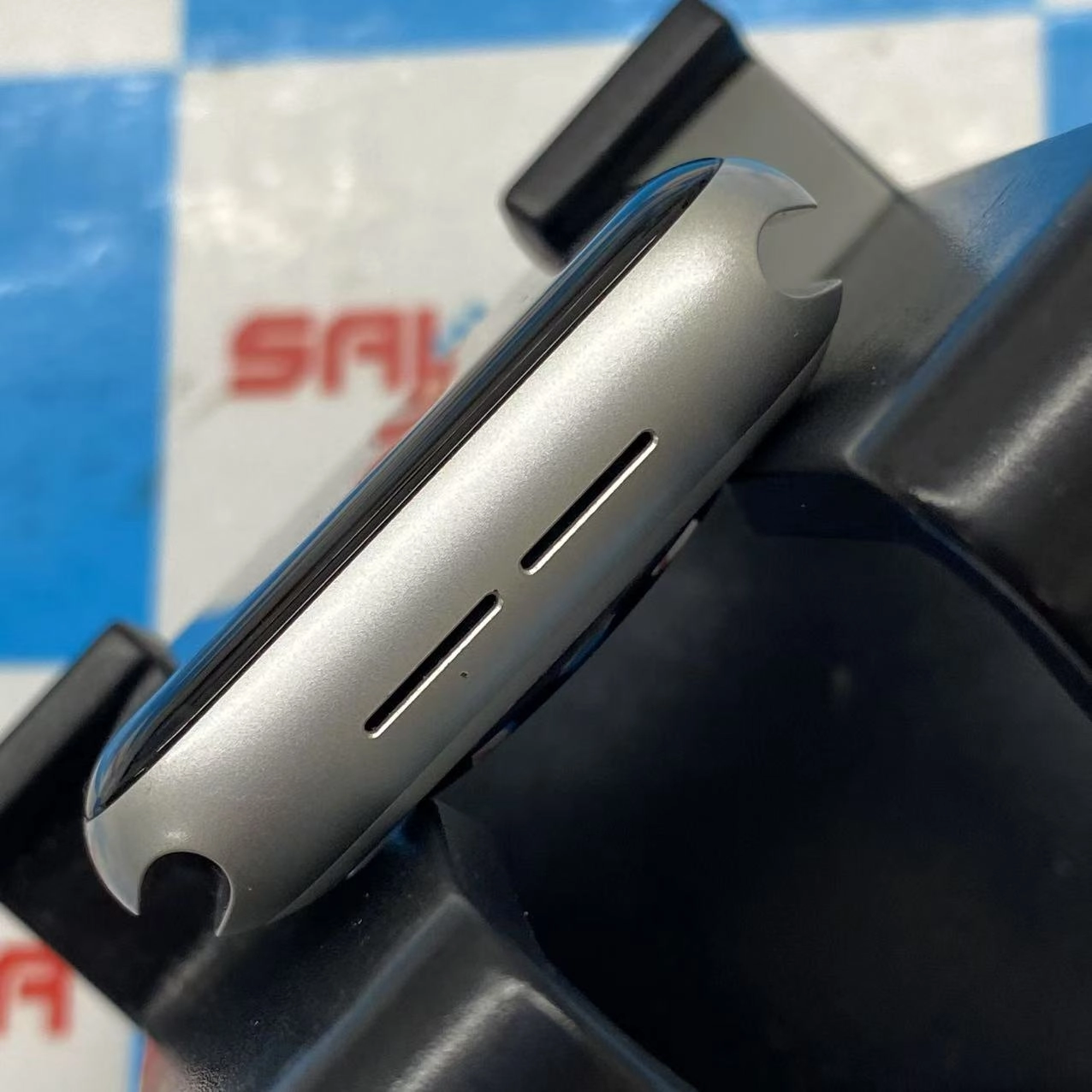 Apple Watch SE 第2世代 40mm GPSモデル 32GB シルバー MNL93J/A 訳あり品