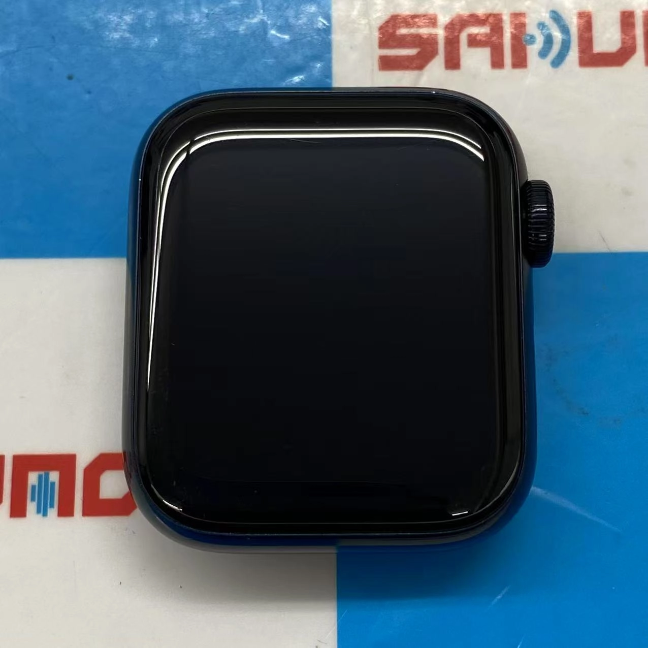 Apple Watch SE 第2世代 40mm GPSモデル - ミッドナイト MNJT3J/A 訳あり品