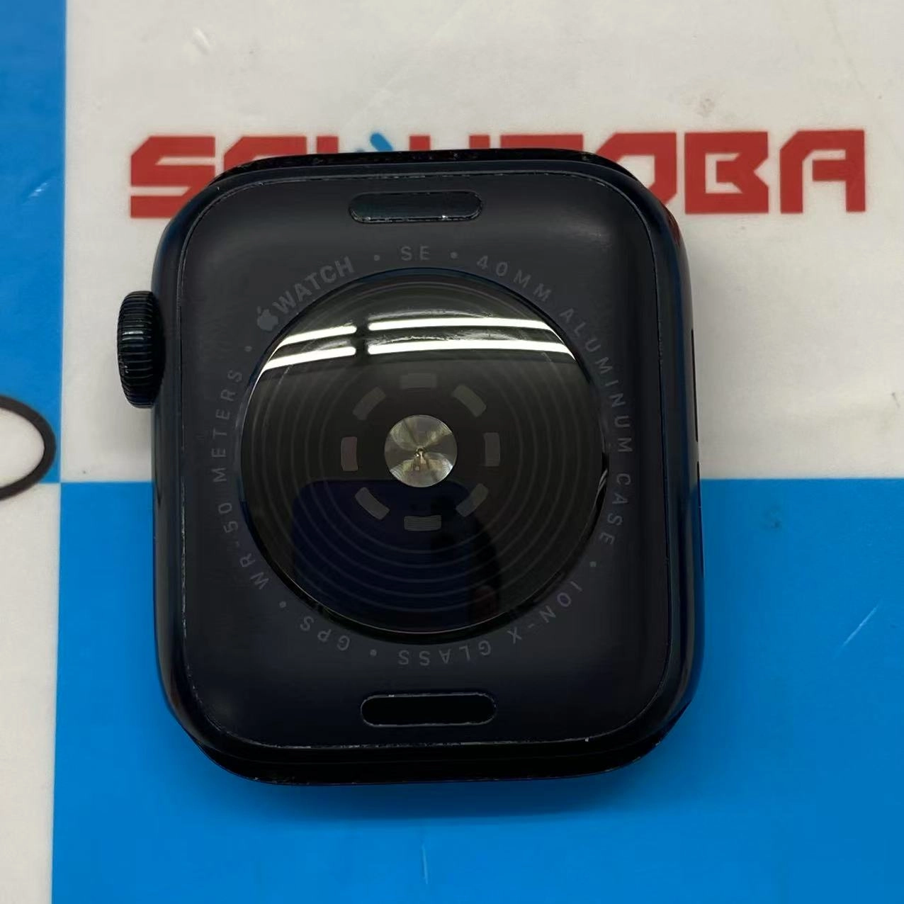 Apple Watch SE 第2世代 40mm GPSモデル - ミッドナイト MNJT3J/A 訳あり品