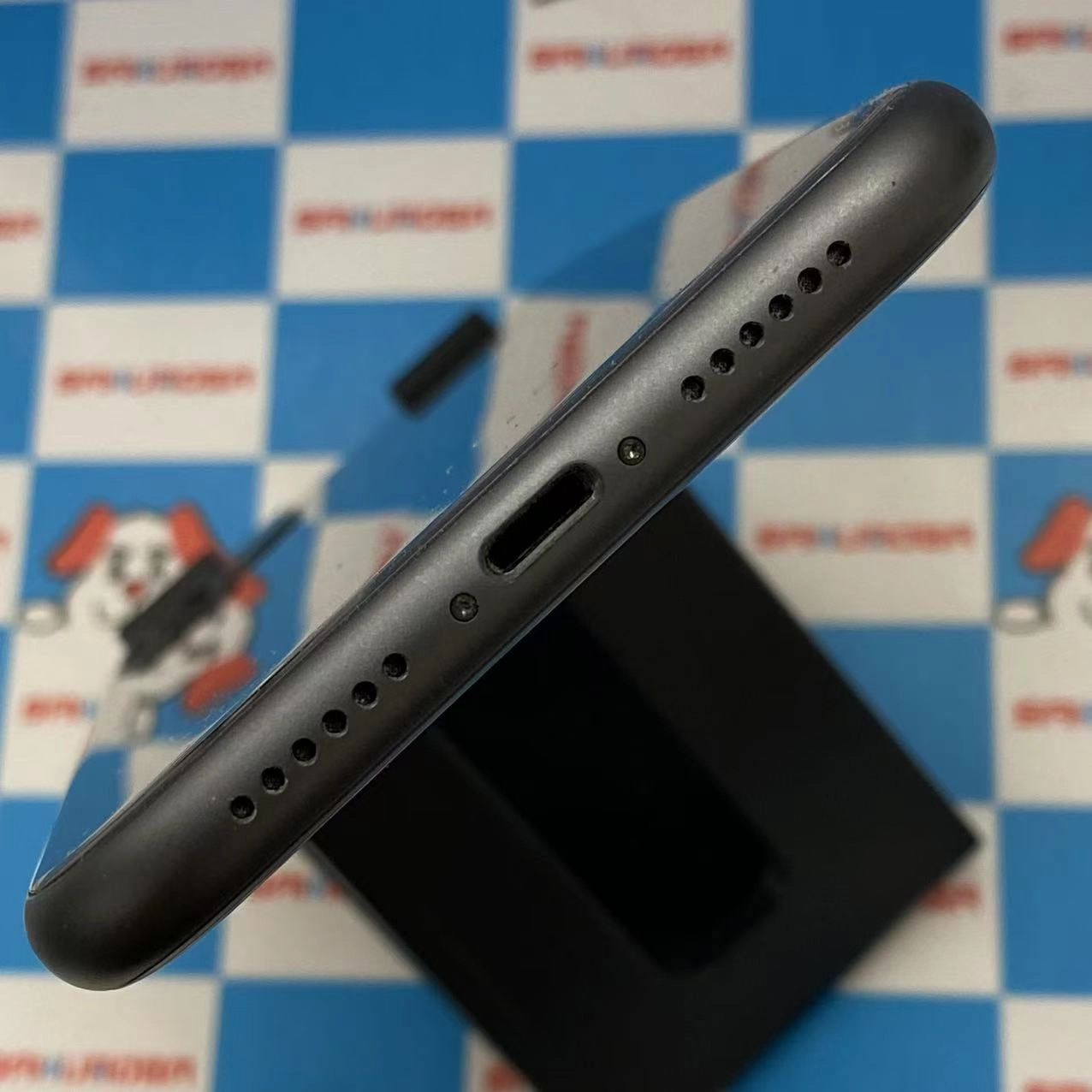 iPhone11 256GB ブラック MWM72J/A docomo版SIMフリー