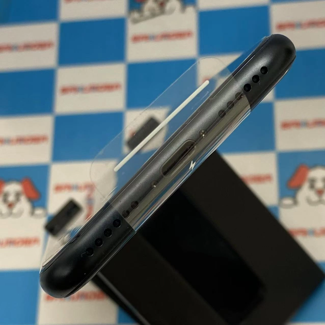 iPhoneSE 第3世代 64GB ミッドナイト MMYC3J/A SIMフリー 開封未使用品