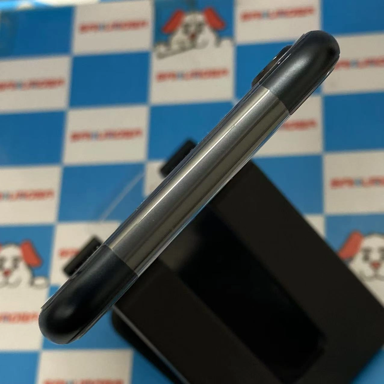 iPhoneSE 第3世代 64GB ミッドナイト MMYC3J/A SIMフリー 開封未使用品