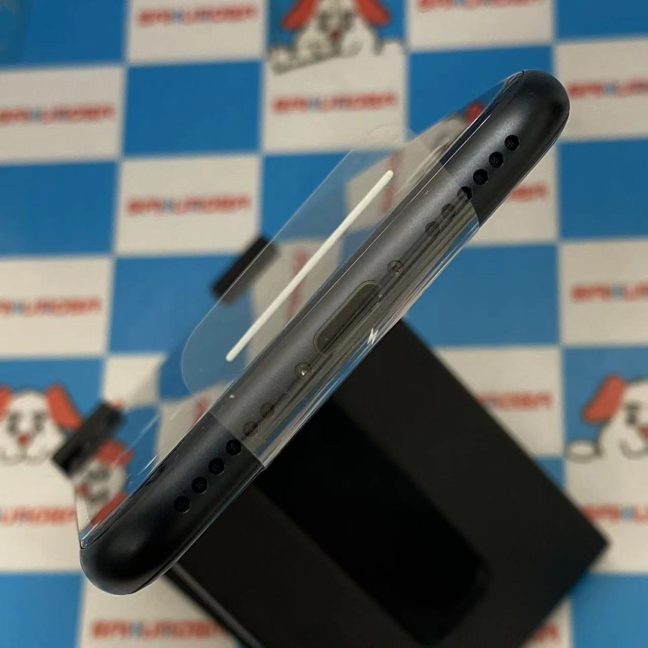 iPhoneSE 第3世代 64GB ミッドナイト MMYC3J/A SIMフリー 開封未使用品