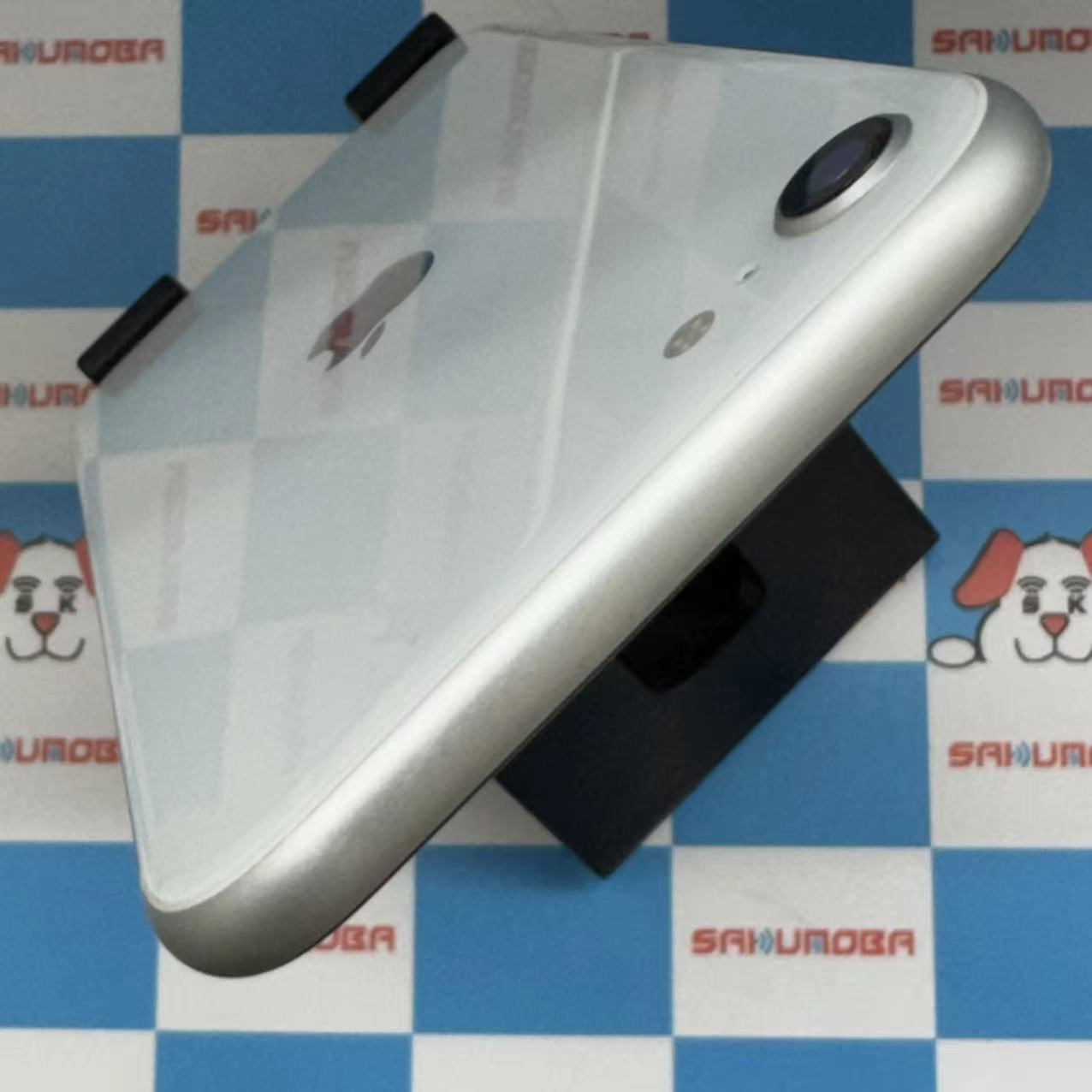 iPhoneSE 第2世代 64GB ホワイト NX9T2J/A SIMロック解除済 SIMフリー 新品同様