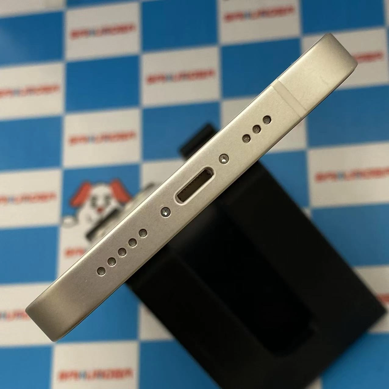 iPhone14 128GB スターライト MPUQ3J/A docomo版SIMフリー 開封未使用品