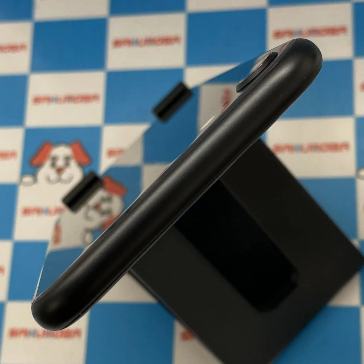 iPhoneSE 第2世代 256GB ブラック MXVT2J/A SIMフリー 美品