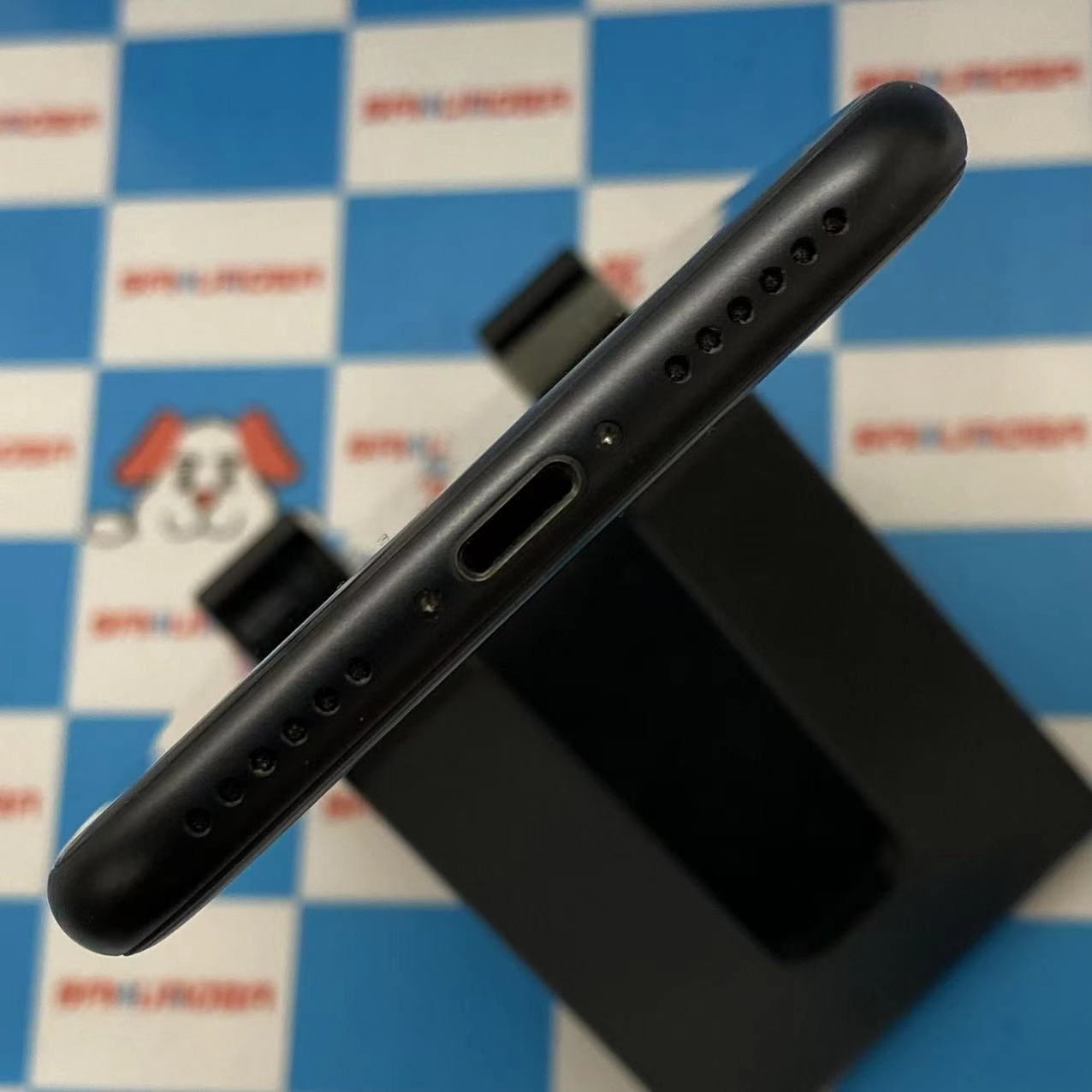 iPhoneSE 第2世代 256GB ブラック MXVT2J/A SIMフリー 美品