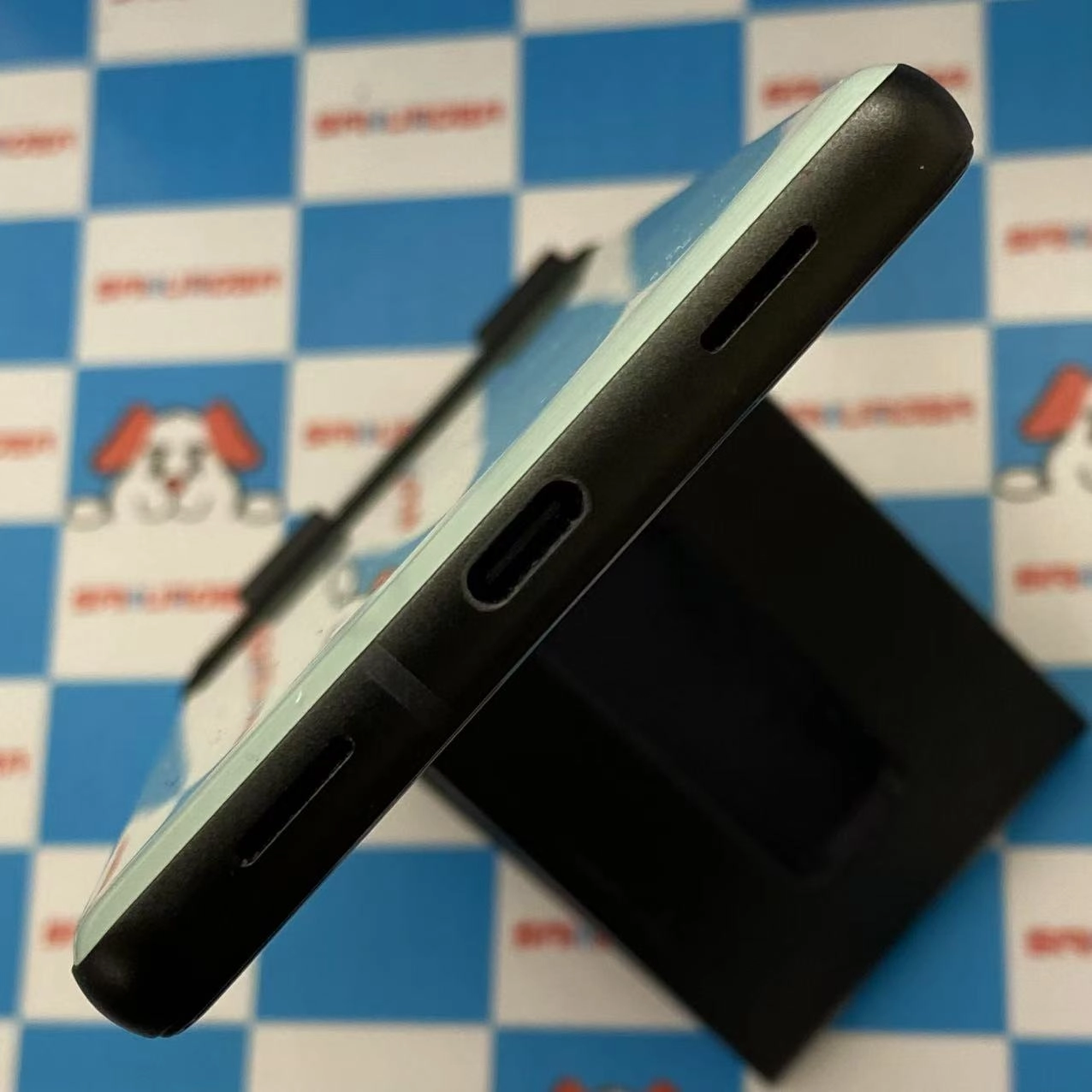 Google Pixel 6a 128GB Chalk GB17L AU版SIMフリー 美品