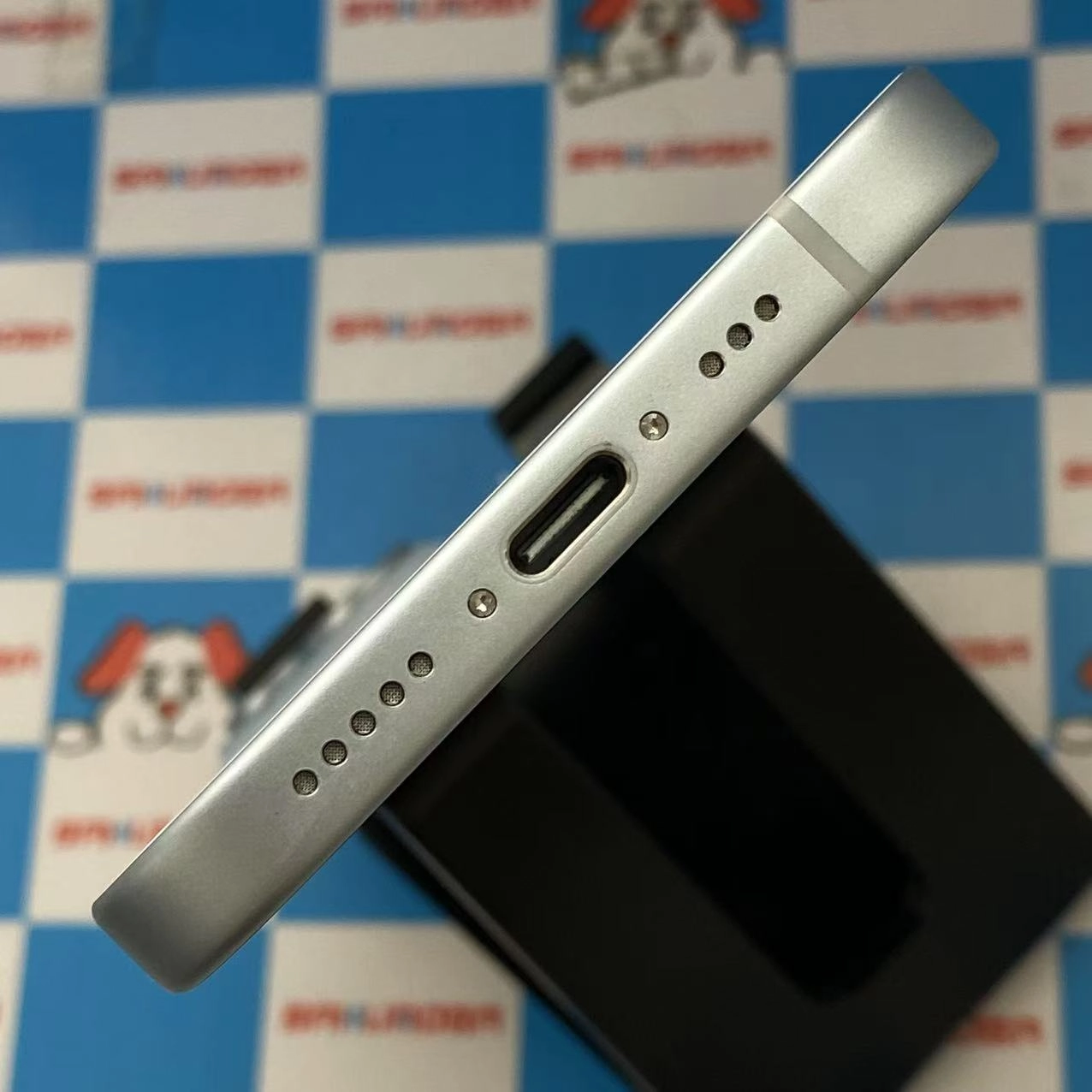 iPhone15 128GB ブルー MTML3J/A docomo版SIMフリー 新品同様