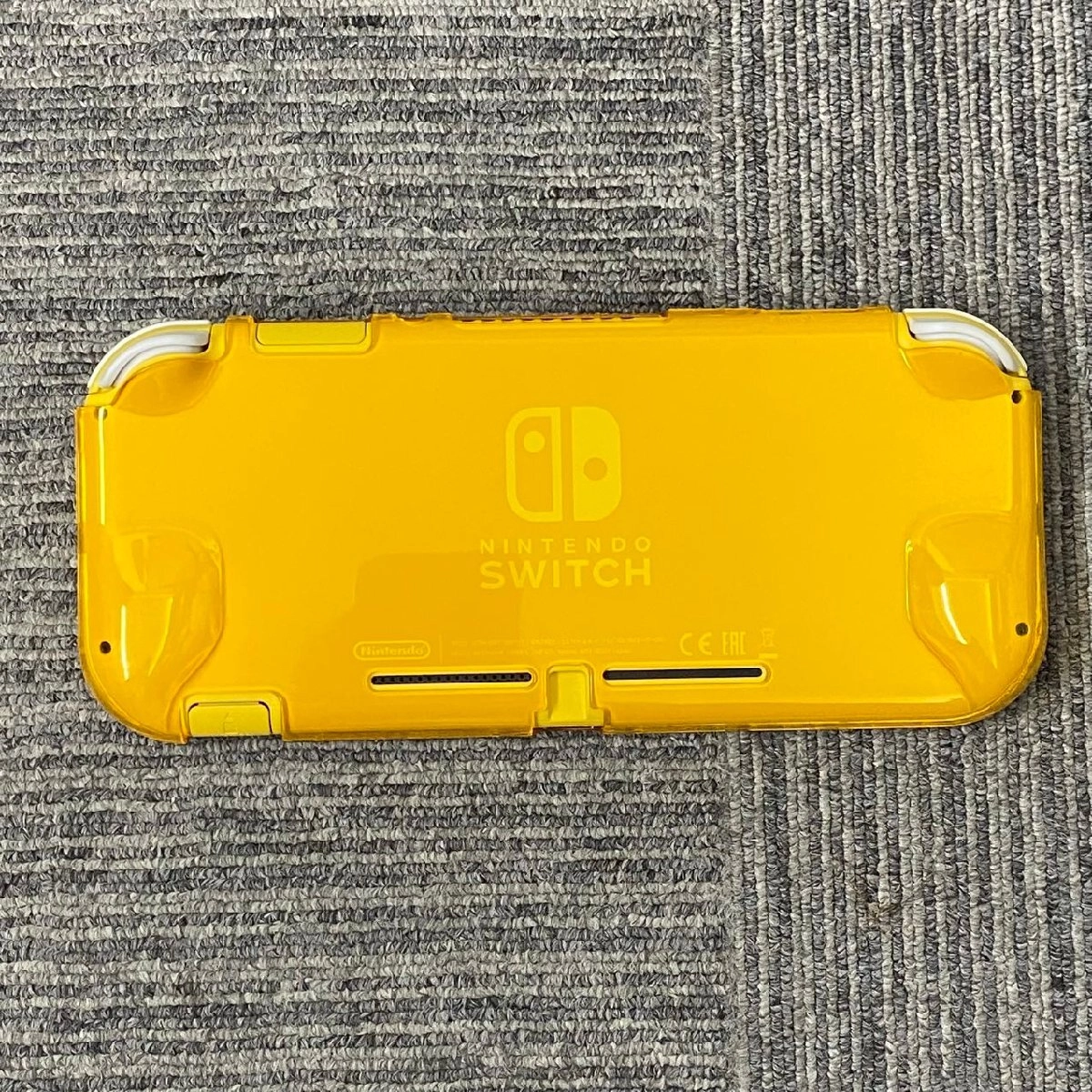 Nintendo Switch Lite 2019年モデル 32GB イエロー HDH-S-YAZAA 極美品
