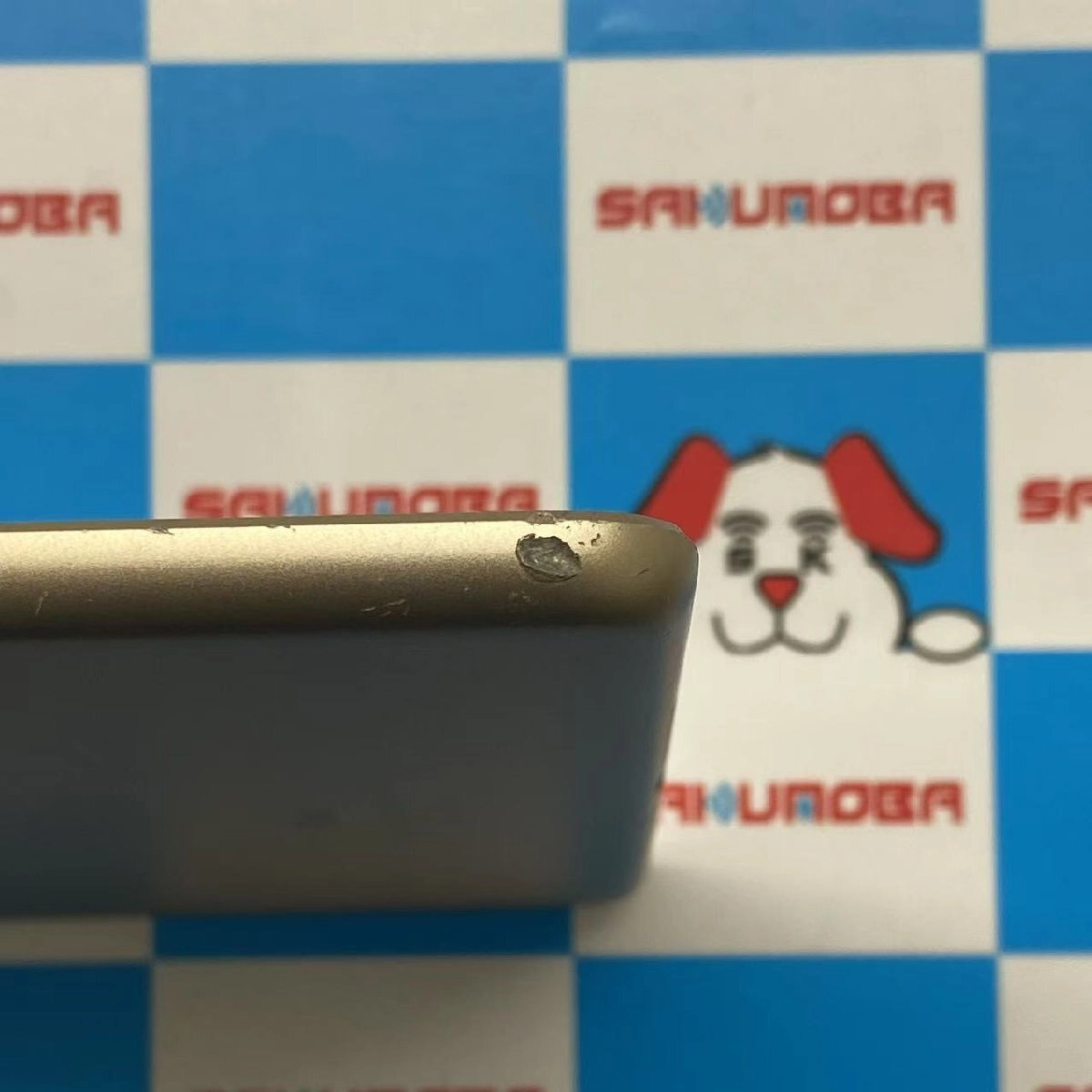 iPad 第5世代 Wi-Fi+Cellularモデル 32GB ゴールド MPG42J/A AU版SIMフリー ジャンク品