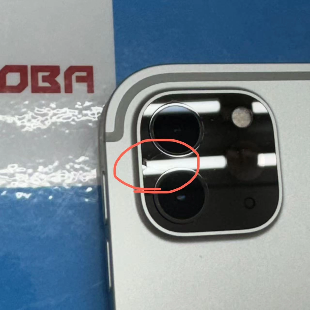 iPad Pro 11インチ 第4世代 Wi-Fi+Cellularモデル 256GB MNYF3J/A docomo版SIMフリー 訳あり品