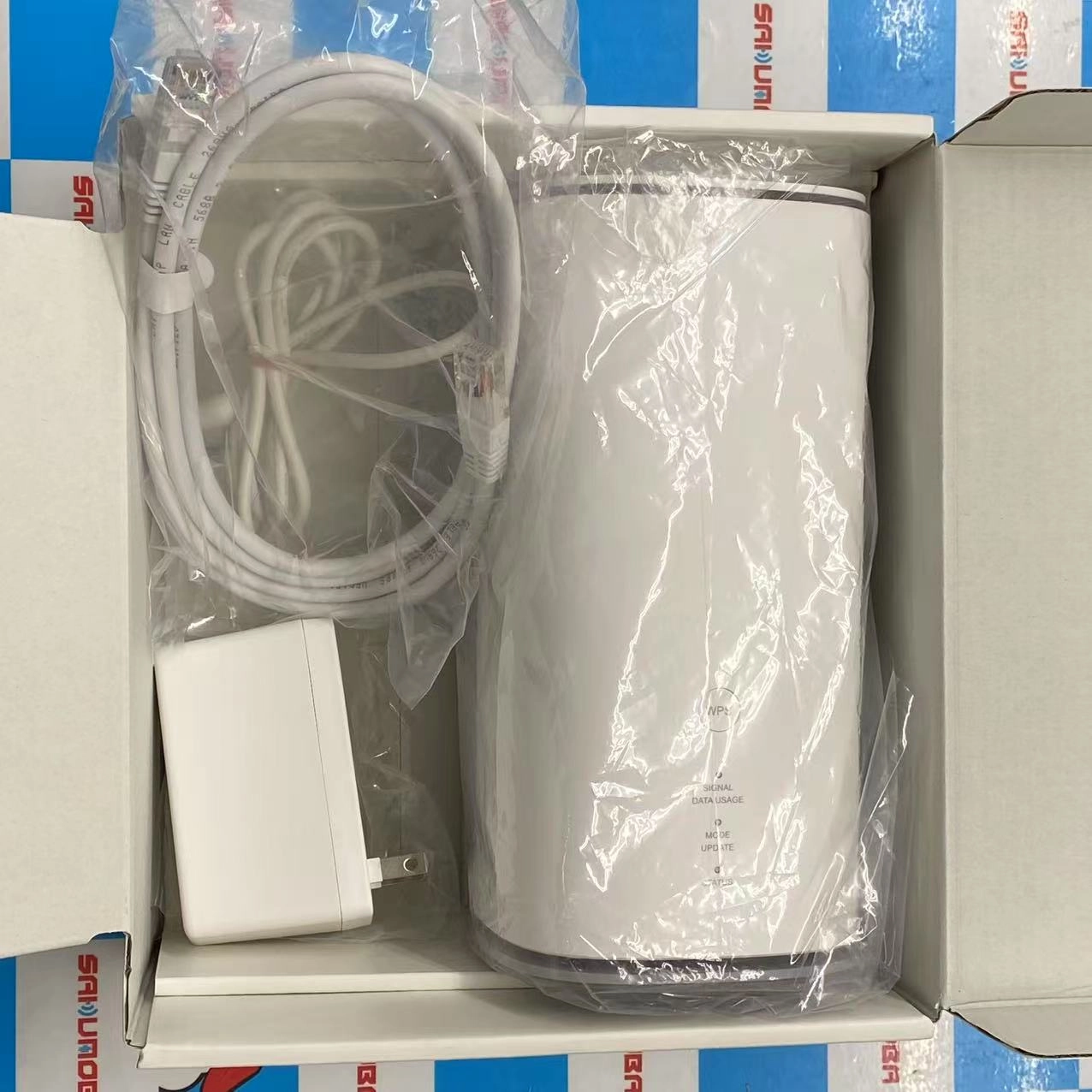 Speed Wi-Fi HOME 5G L13 ZTR02 * ホワイト ZTR02SWU 美品