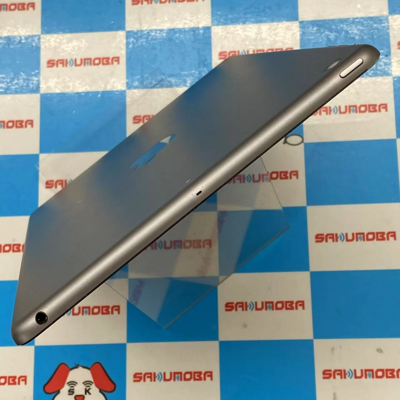 iPad Air 第1世代  Wi-Fiモデル 64GB スペースグレイ MD787J/A 訳あり品