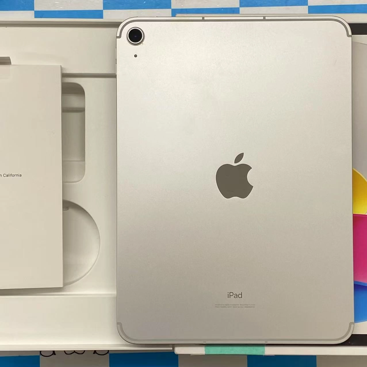 iPad 第10世代 Wi-Fi+Cellularモデル 64GB MQ6J3J/A docomo版SIMフリー ジャンク品 シルバー