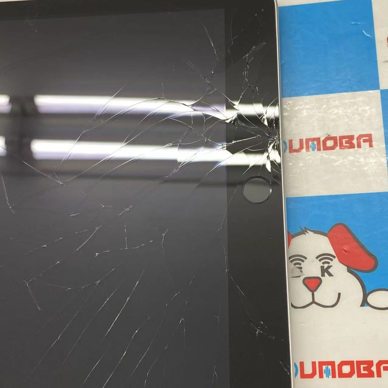 iPad 第9世代 Wi-Fiモデル 64GB シルバー NK2L3J/A ジャンク品