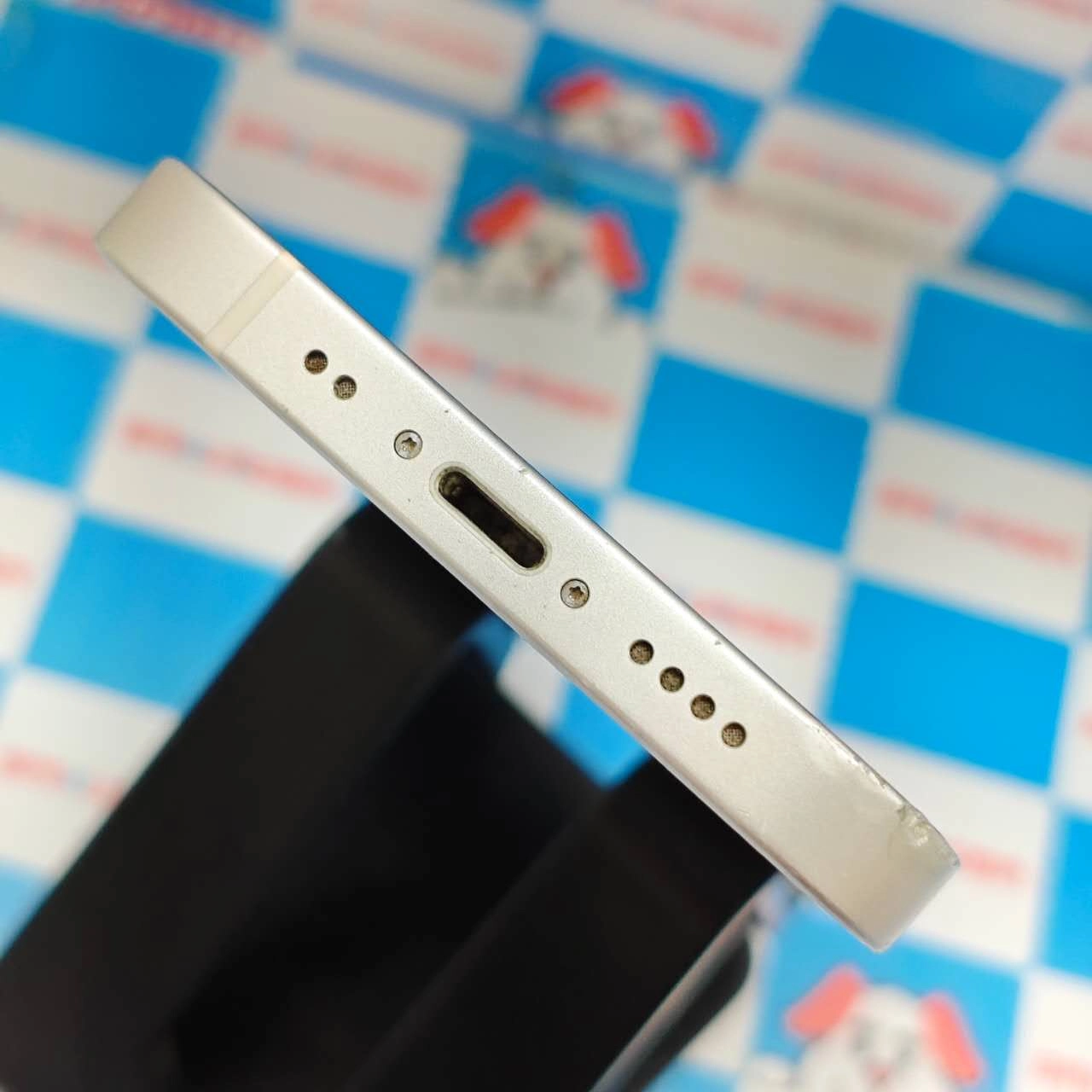 iPhone12 mini 64GB ホワイト MGA63J/A AU版SIMフリー ジャンク品 au