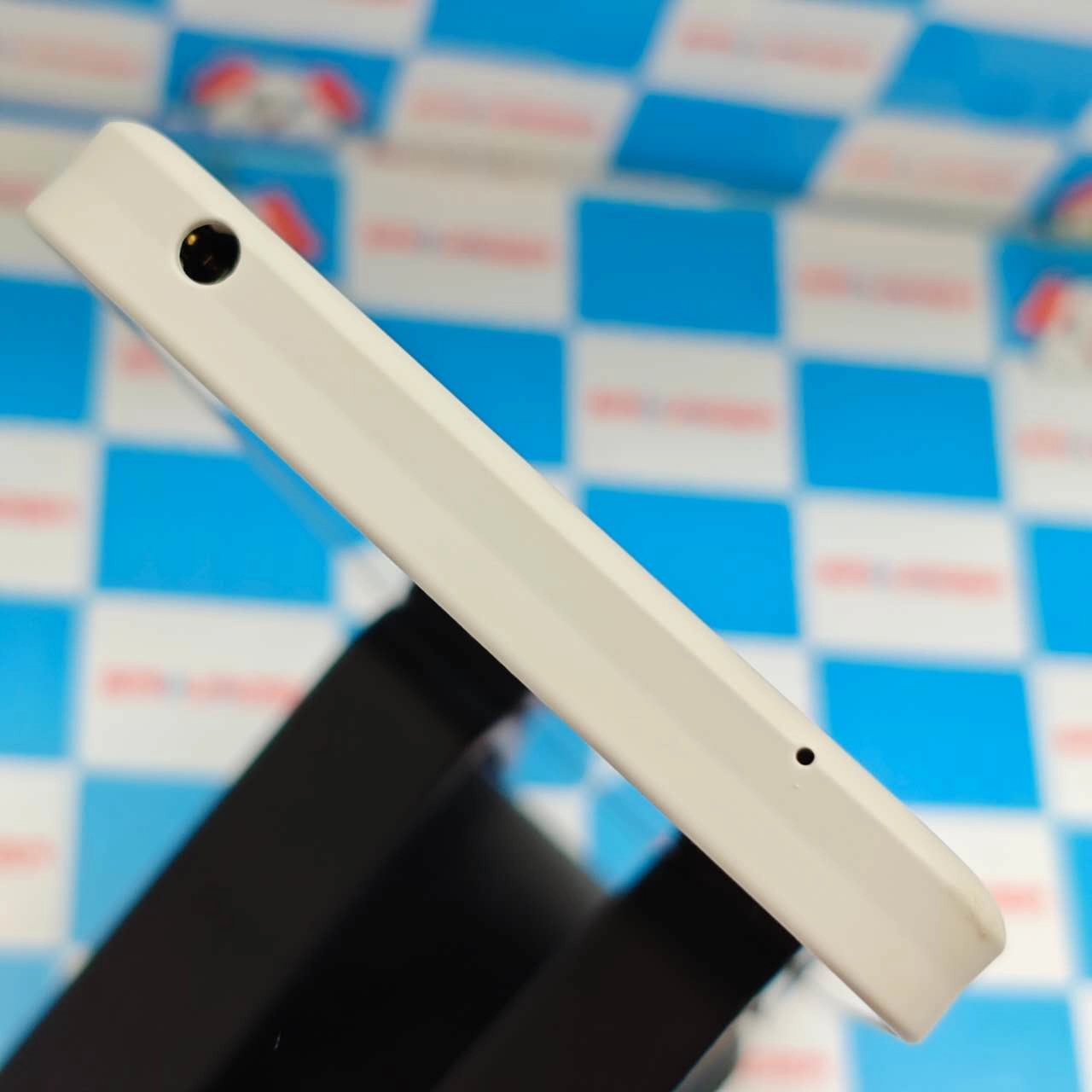 AQUOS wish 4GB/64GB アイボリー SH-M20 ストア版SIMフリー 美品