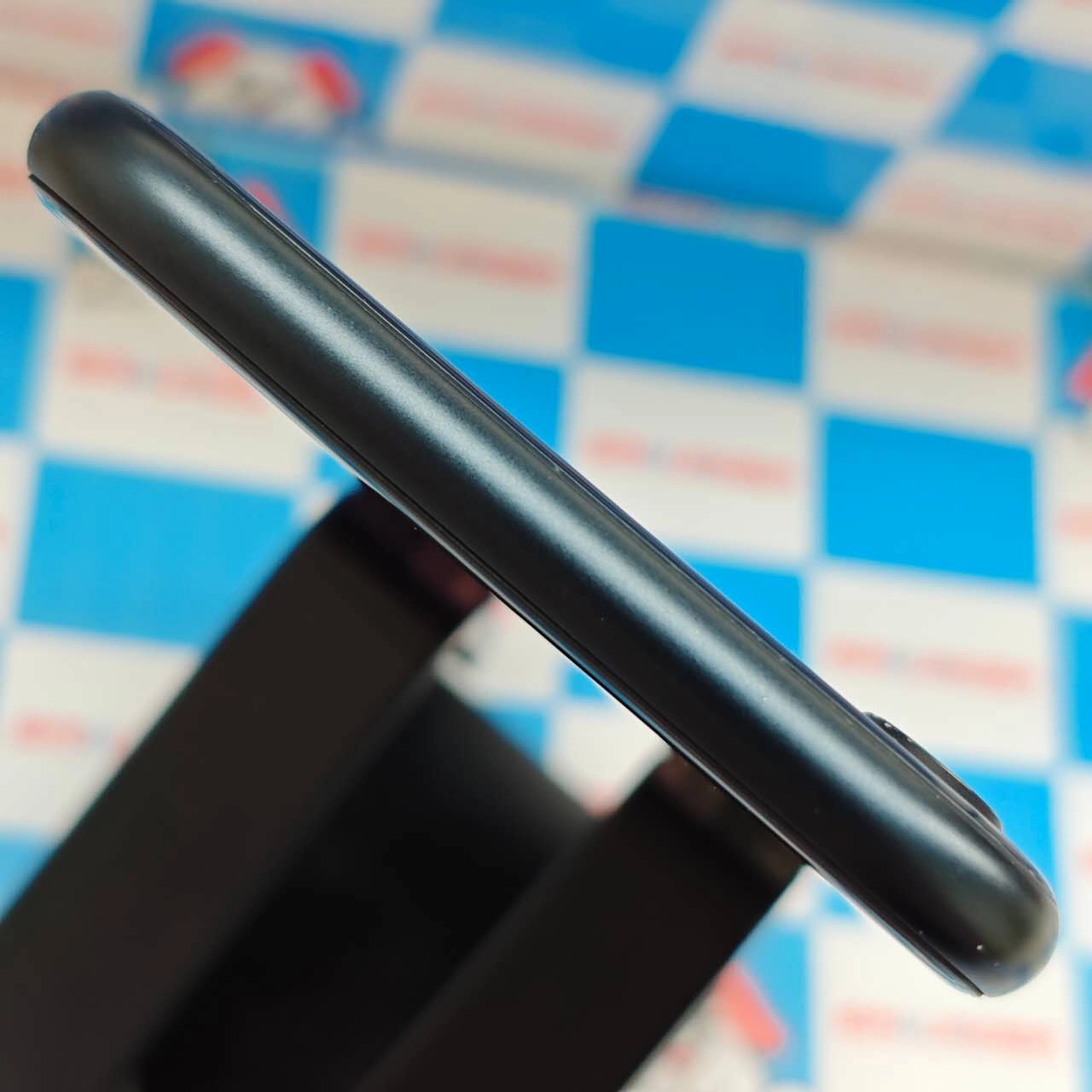 iPhoneSE 第3世代 64GB ミッドナイト MMYC3J/A SoftBank版SIMフリー