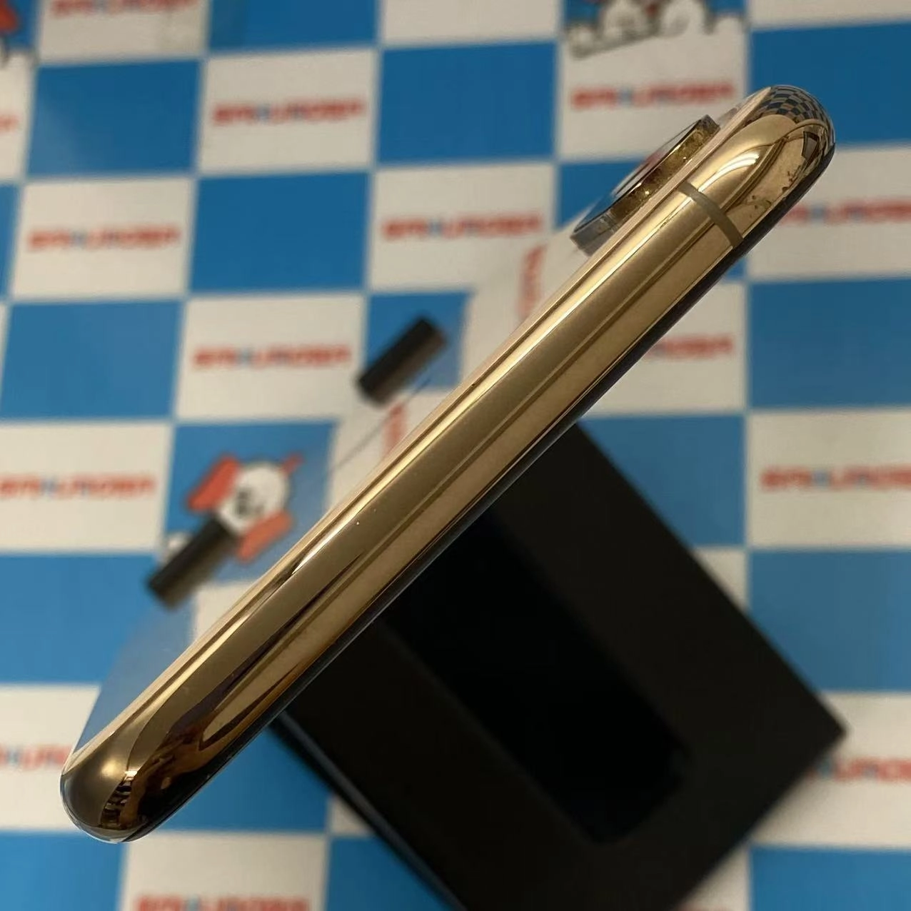 iPhoneXS Max 64GB ゴールド MT6T2J/A docomo版SIMフリー