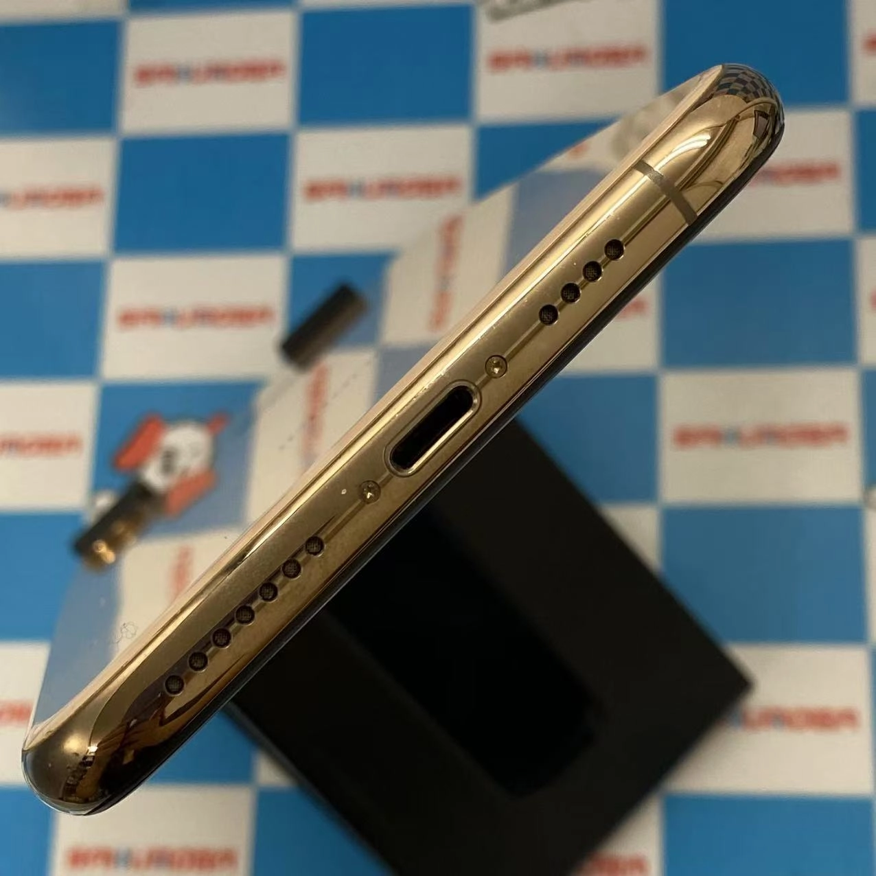 iPhoneXS Max 64GB ゴールド MT6T2J/A docomo版SIMフリー