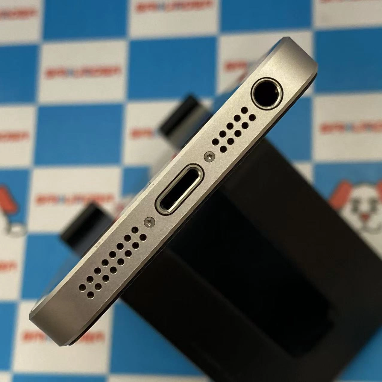 iPhoneSE 64GB スペースグレイ MLM62J/A SIMフリー 訳あり品