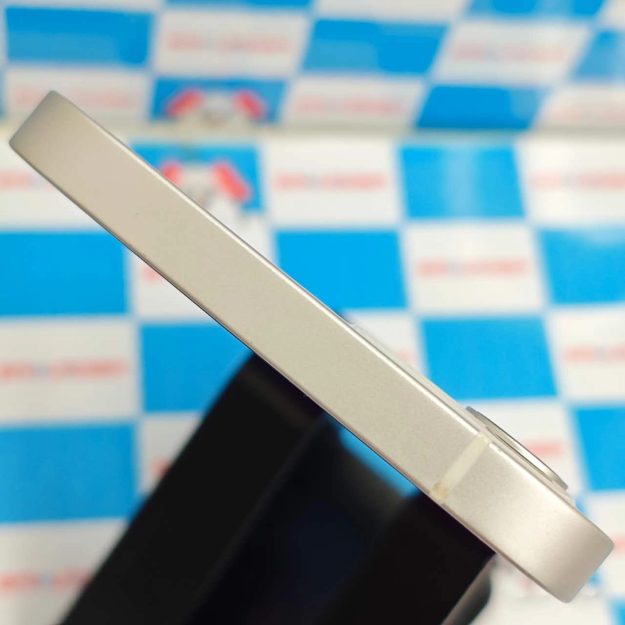 iPhone12 128GB ホワイト NGHV3J/A Apple版SIMフリー 美品