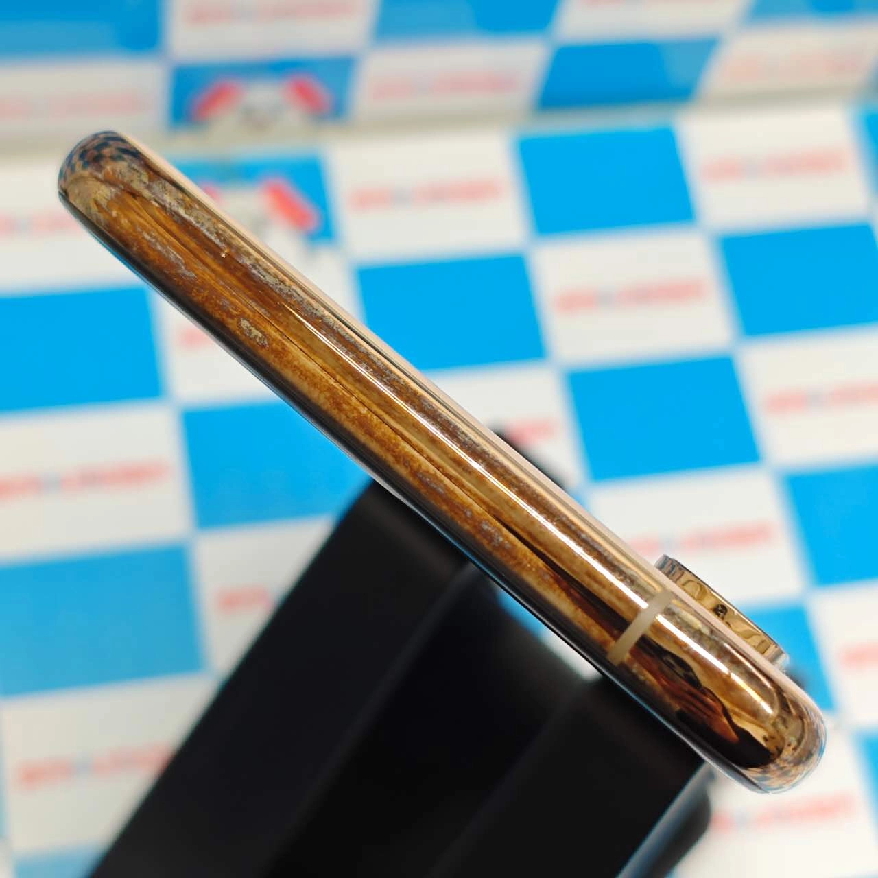 iPhoneXS 256GB ゴールド MTE22J/A docomo版SIMフリー