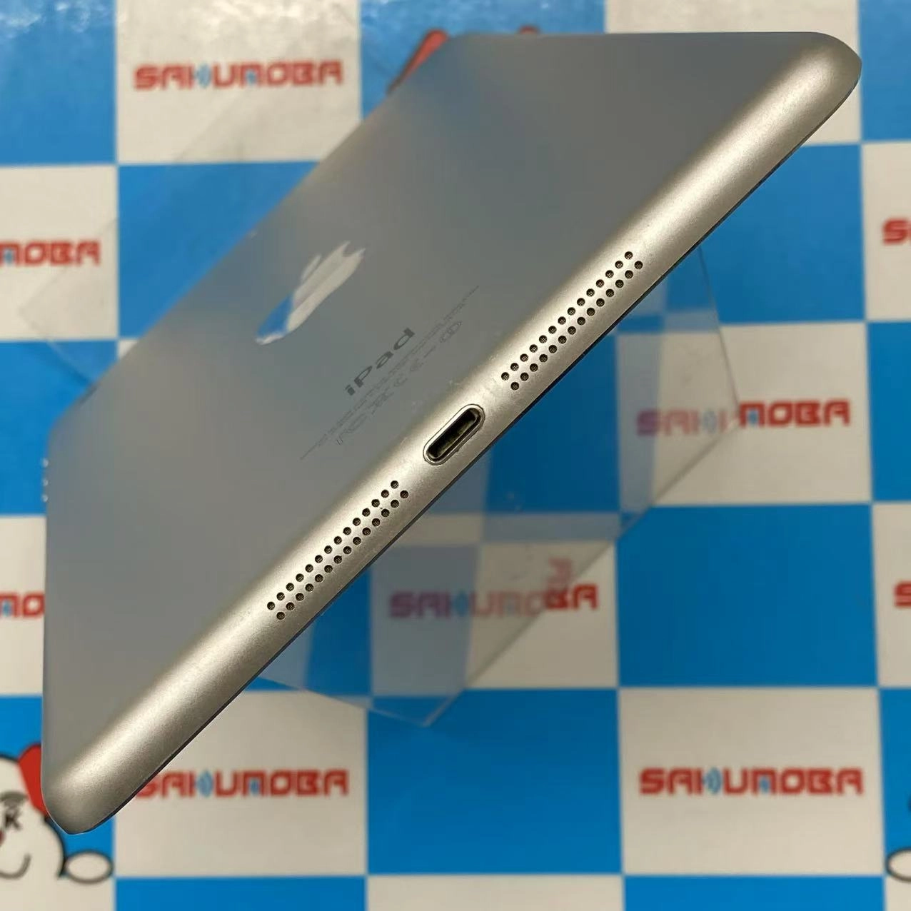 iPad mini 第2世代 Wi-Fiモデル 16GB シルバー ME279J/A 訳あり品