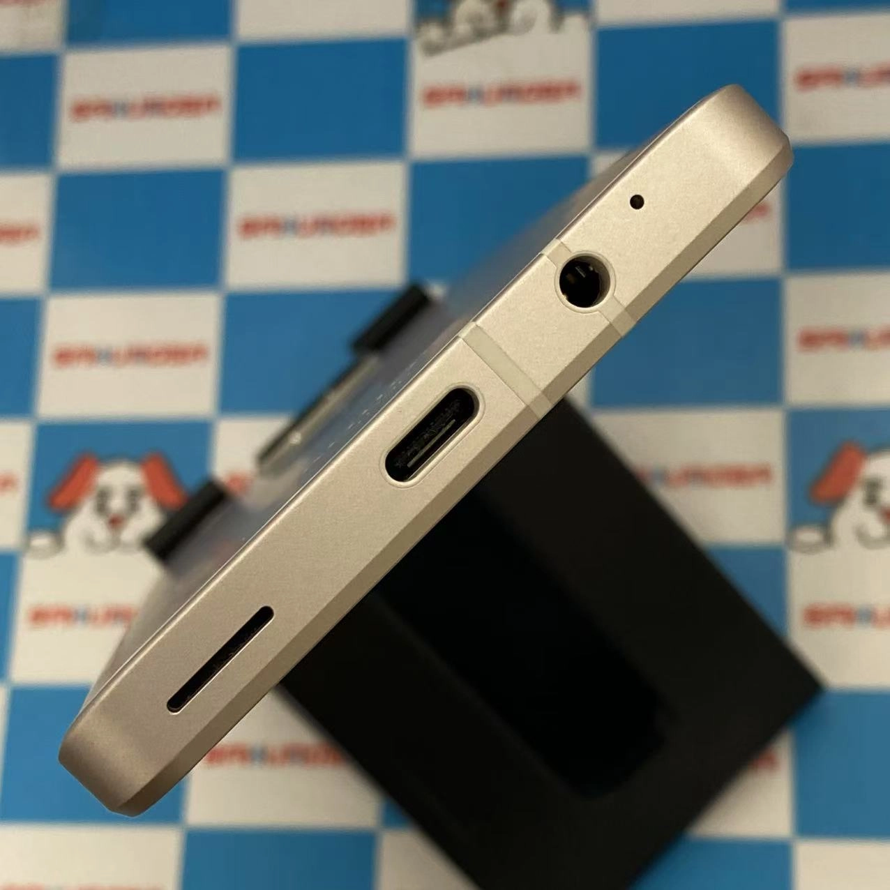 AQUOS sense8 128GB SH-54D ライトカッパー docomo版SIMフリー 美品