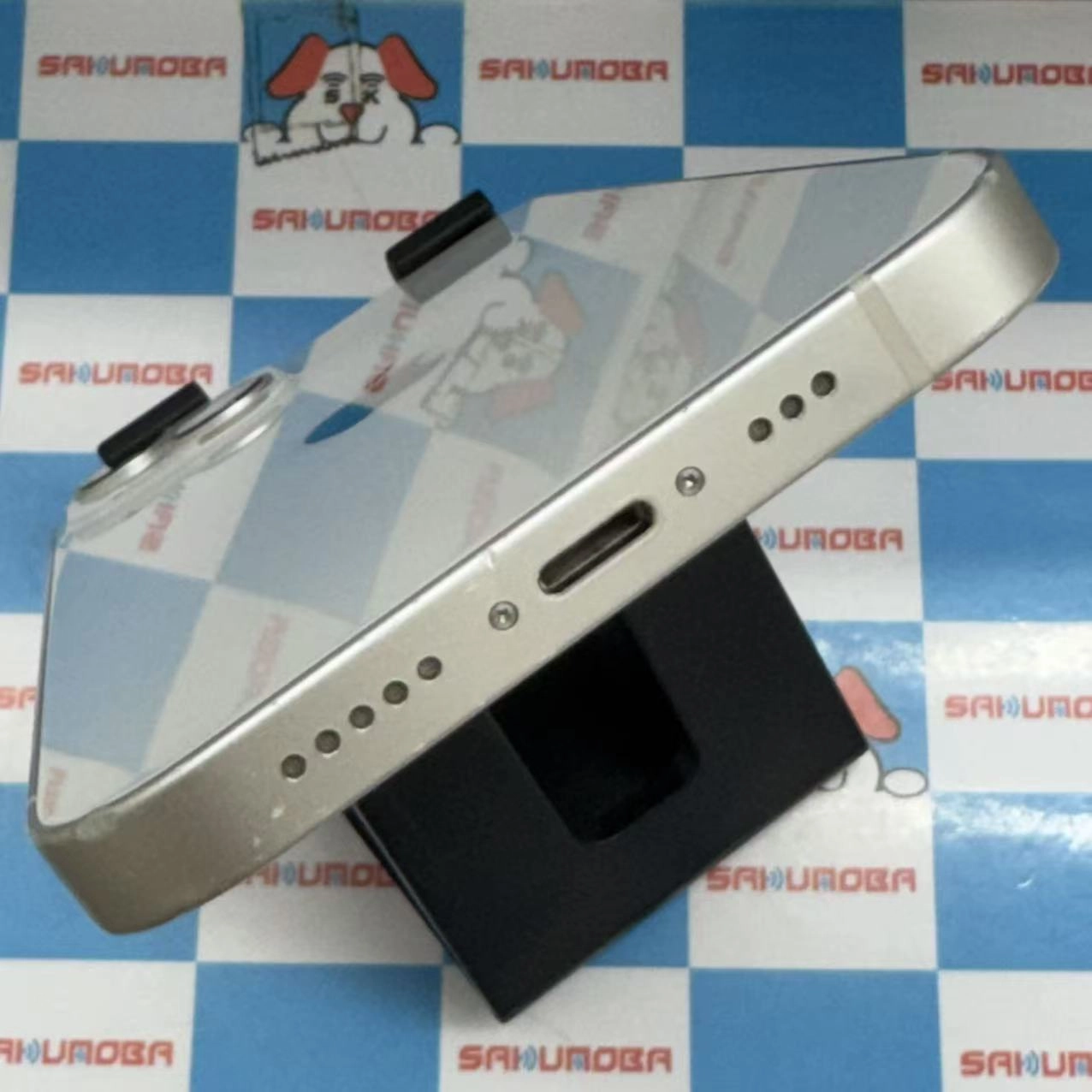 iPhone13 256GB スターライト MLNJ3J/A docomo版SIMフリー