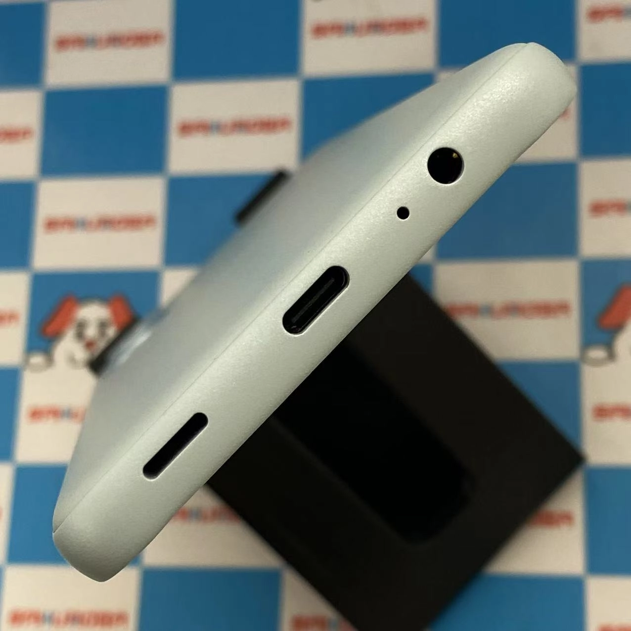 arrows We2 4GB/64GB ライトブルー FCG02 AU版SIMフリー 美品 au