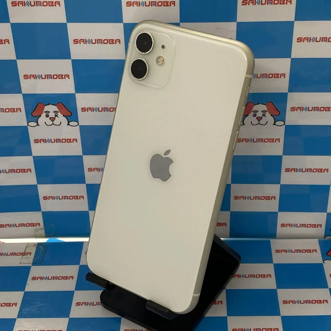 iPhone11 64GB ホワイト MWLU2J/A docomo版SIMフリー