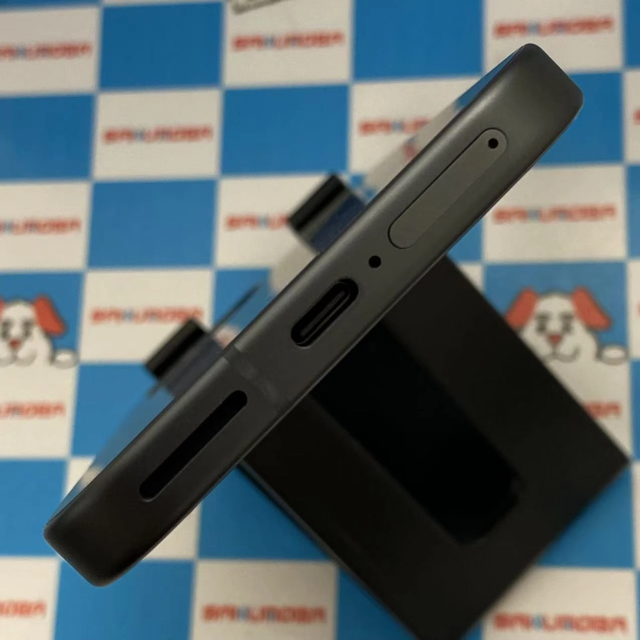 Google Pixel 9a 128GB ポーセリン docomo版SIMフリー 新品同様