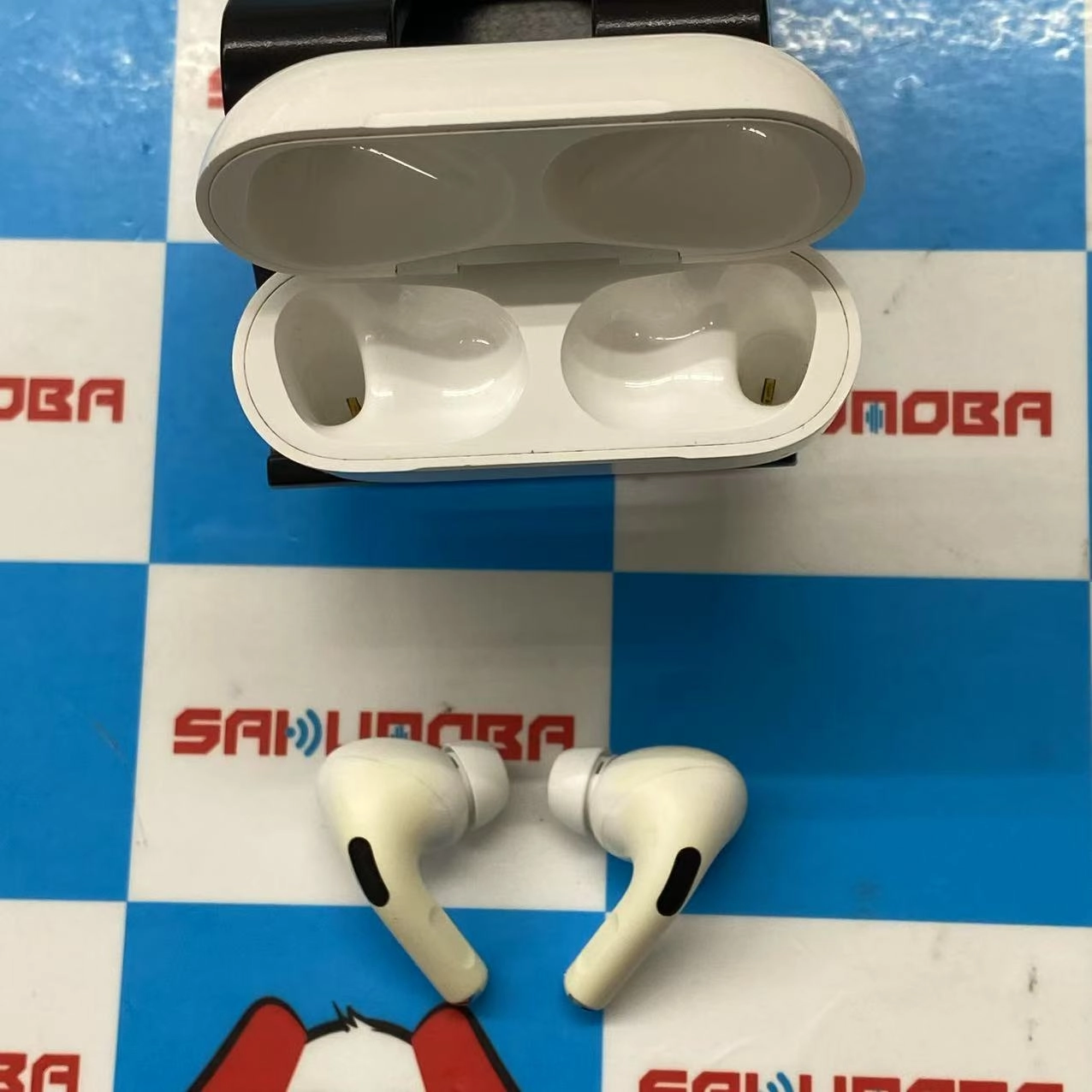 AirPods Pro 第1世代 2019年モデル ホワイト MWP22J/A ジャンク品