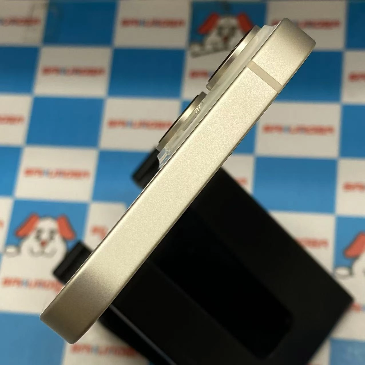 iPhone14 128GB スターライト MPUQ3J/A docomo版SIMフリー