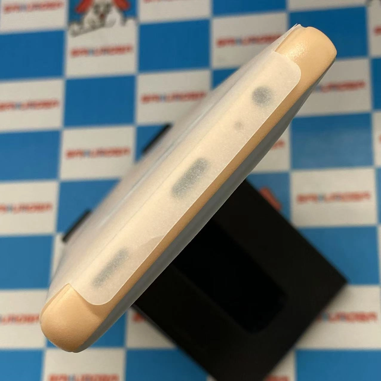 arrows We2 4GB/64GB ライトオレンジ F-52E docomo版SIMフリー 開封未使用品