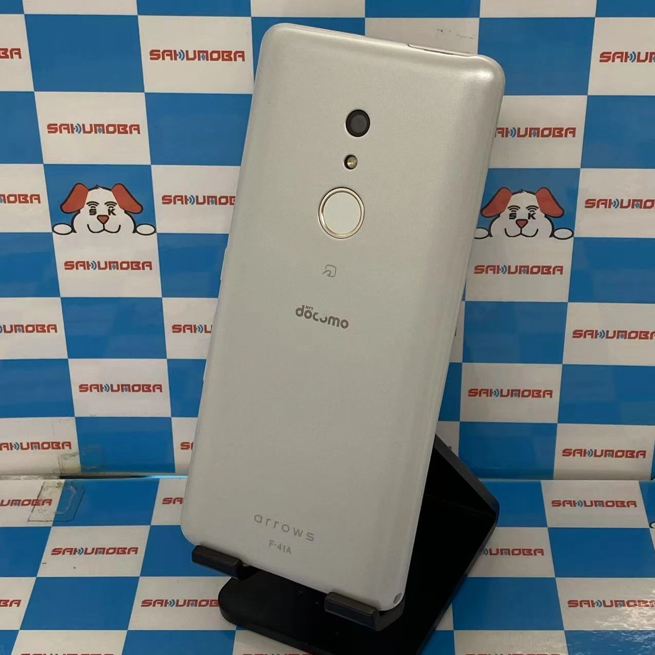 arrows Be4 32GB ホワイト F-41A docomo版SIMフリー