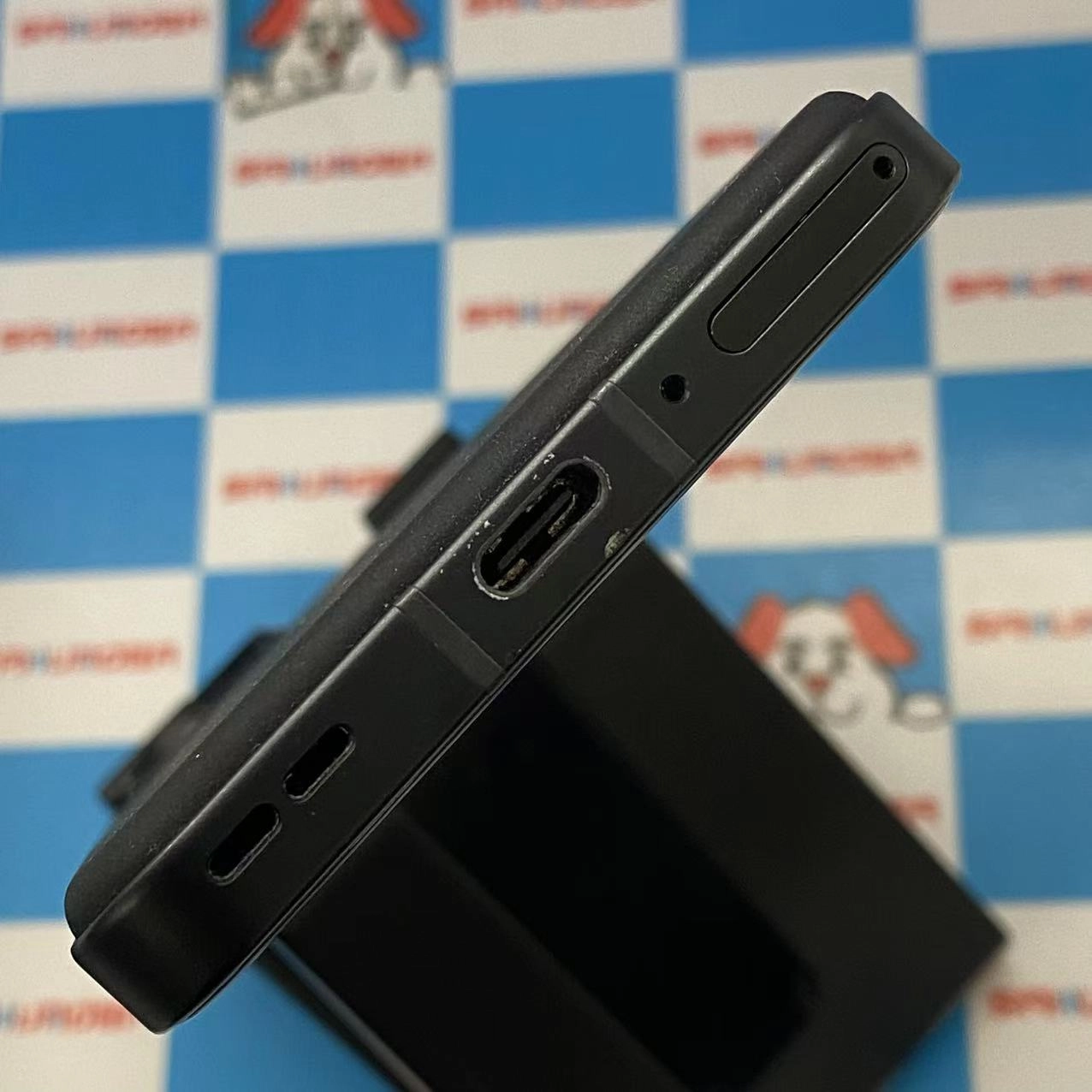 Zenfone 10 16GB/512GB ミッドナイトブラック AI2302 海外版SIMフリー